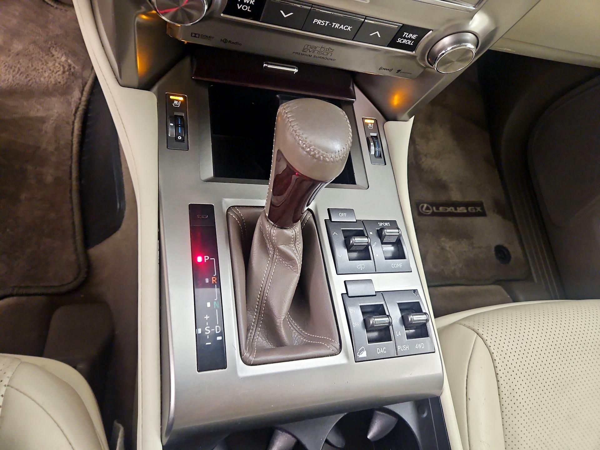 Thumbnail: 2014 Lexus GX - 18