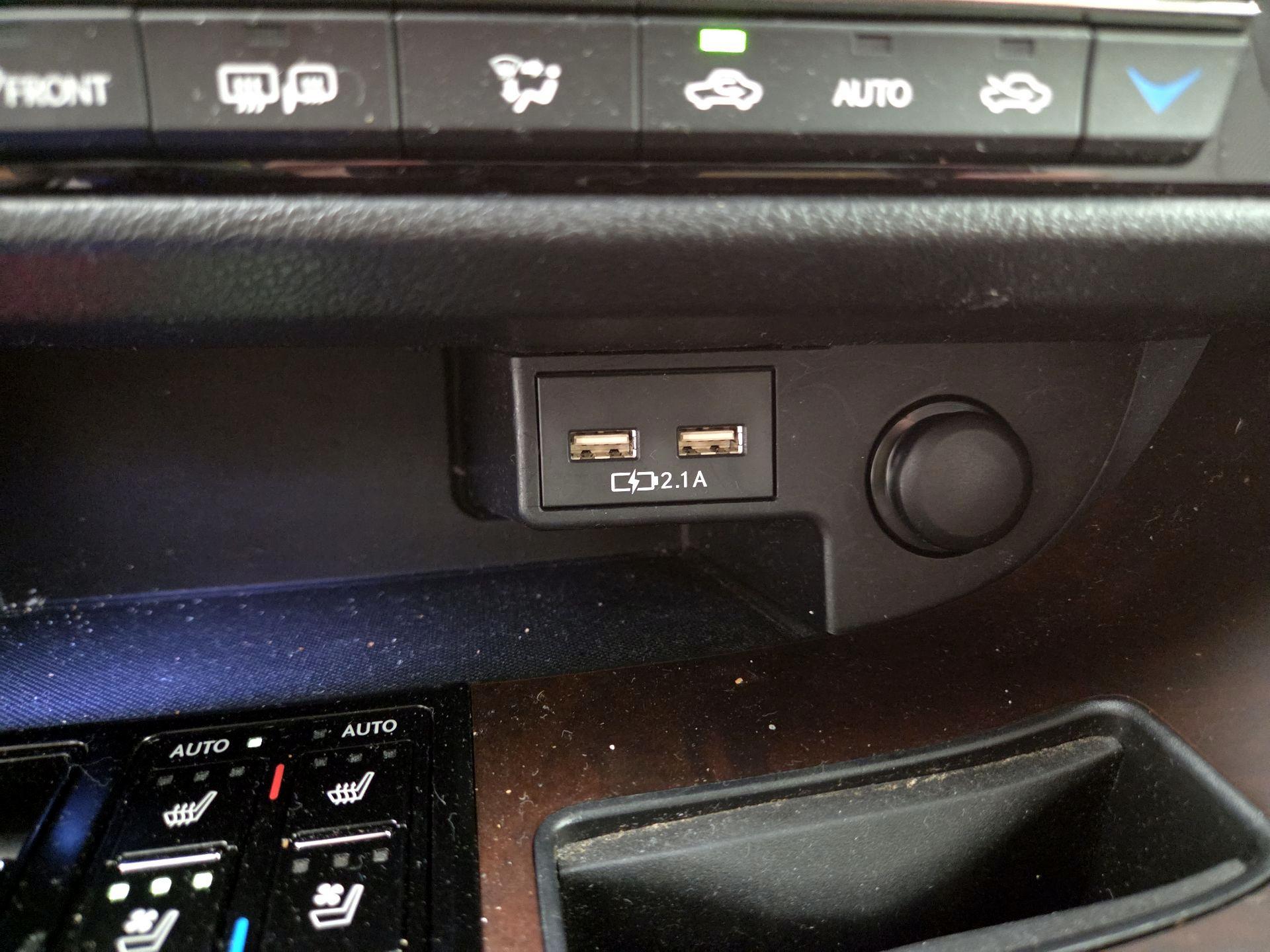 Thumbnail: 2021 Lexus RX - 18