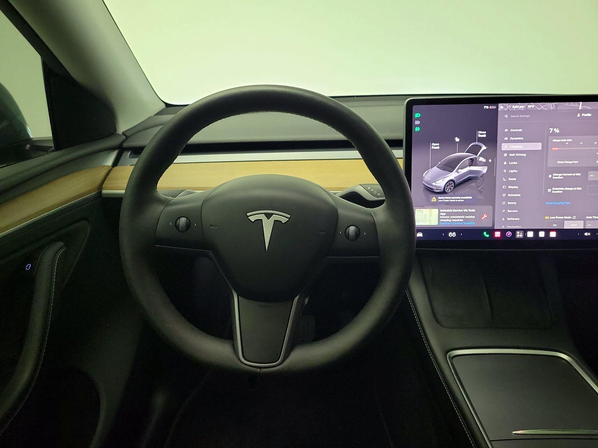 Thumbnail: 2024 Tesla Model Y - 10