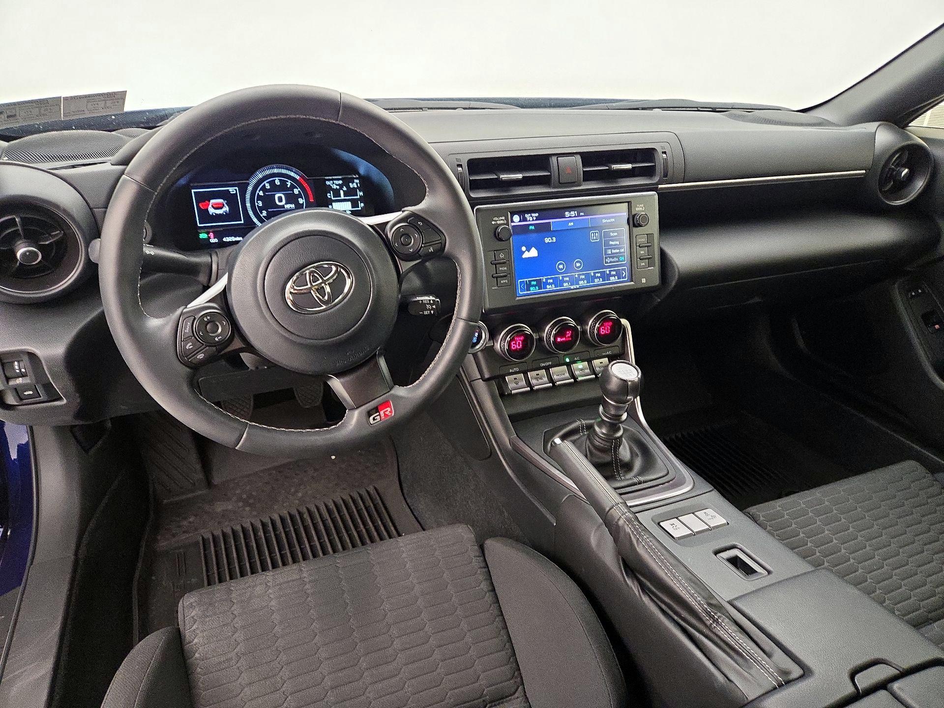 Thumbnail: 2023 Toyota GR86 - 9