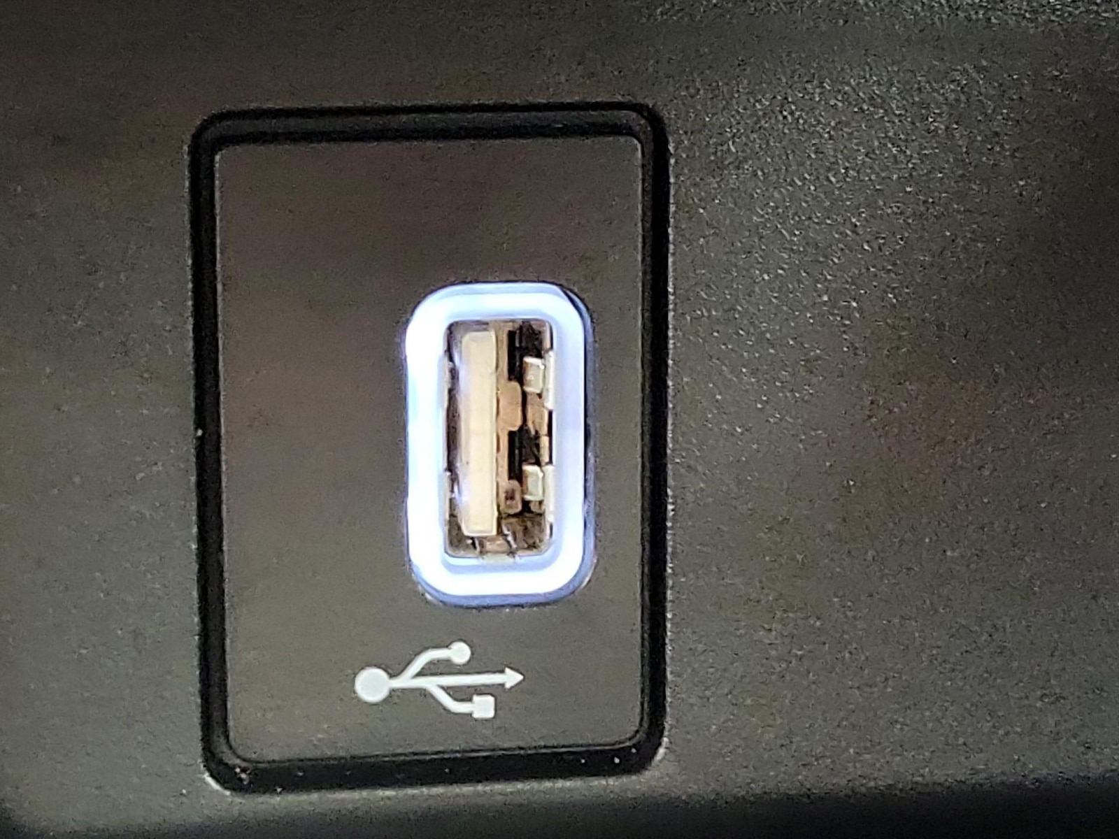 2019 Honda Accord LX - Photo 19
