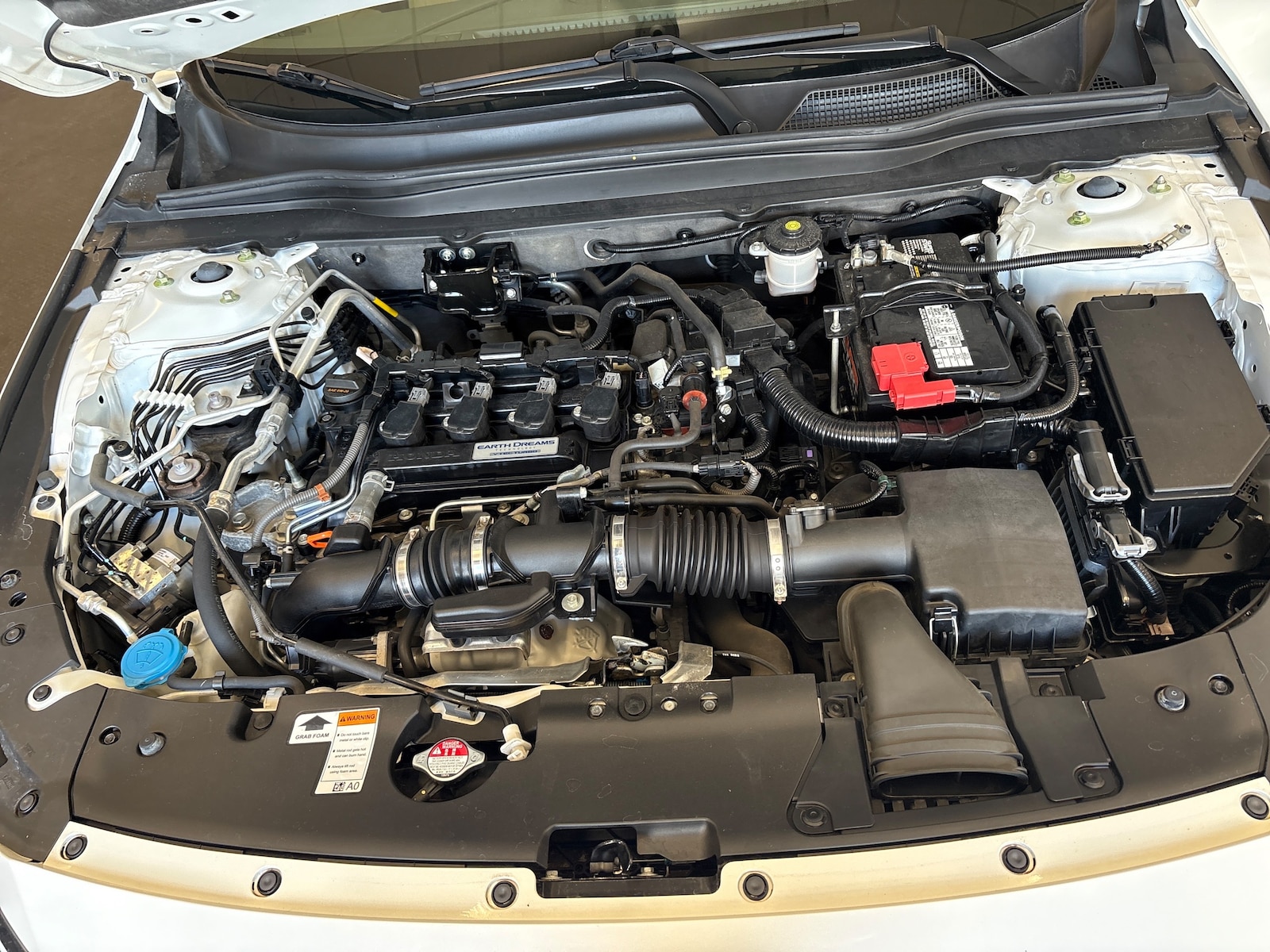 2019 Honda Accord LX - Photo 31