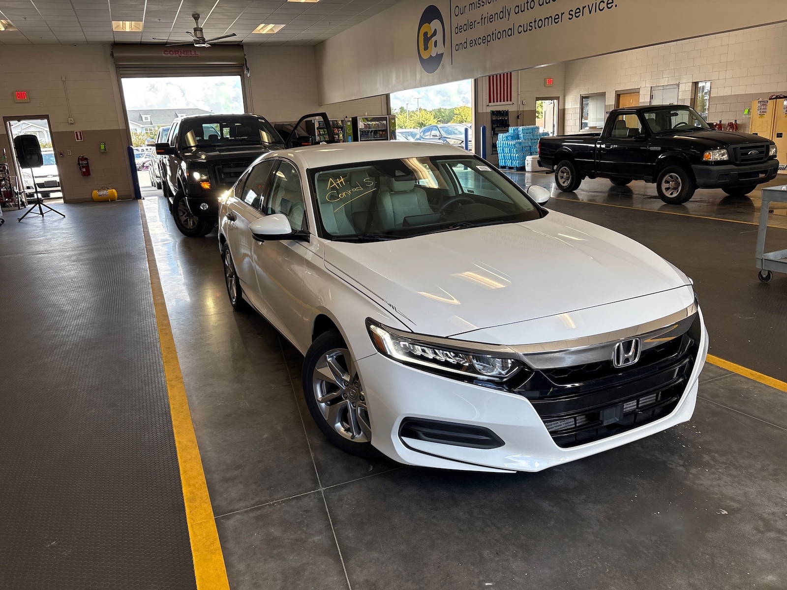 2019 Honda Accord LX - Photo 34