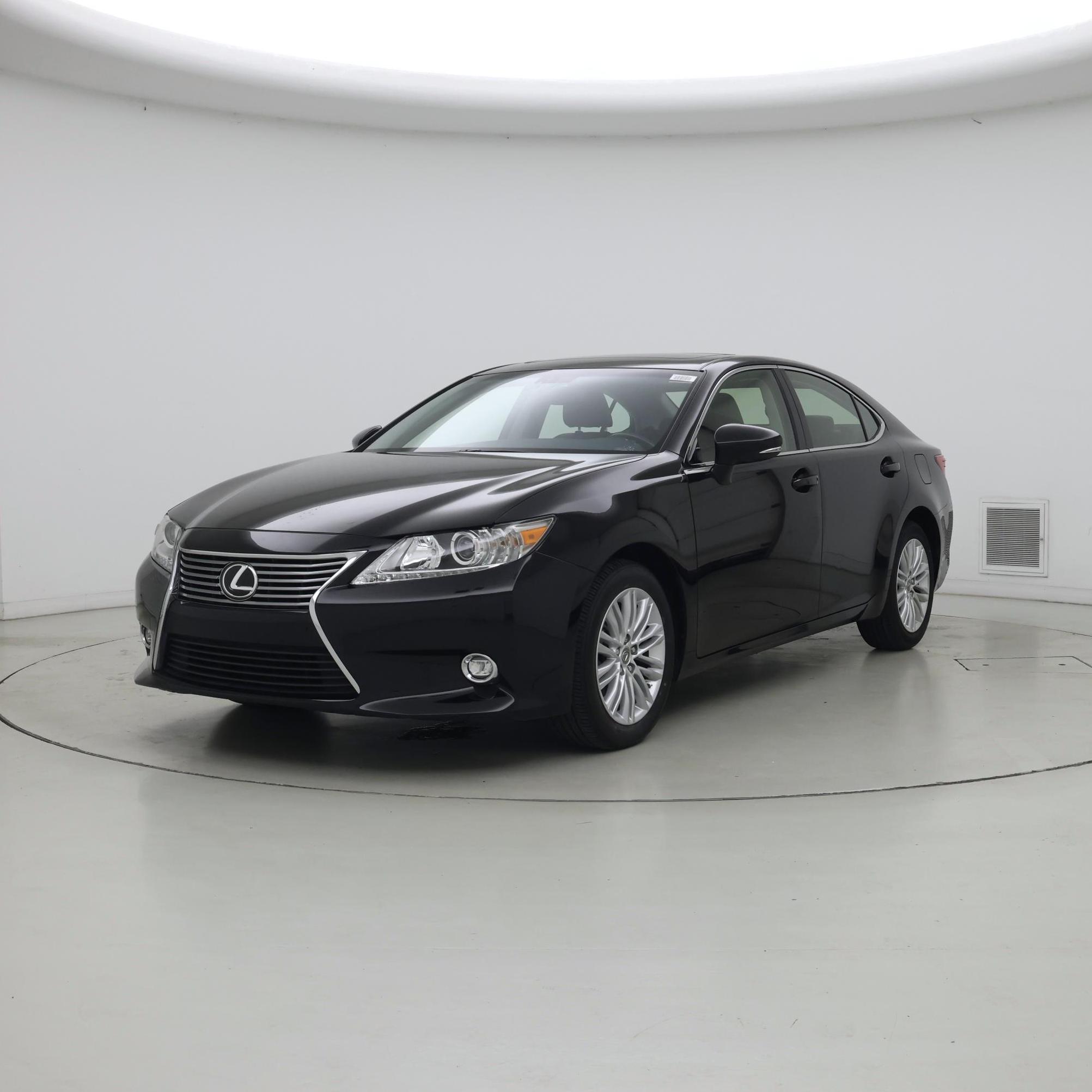 Thumbnail: 2014 Lexus ES - 4