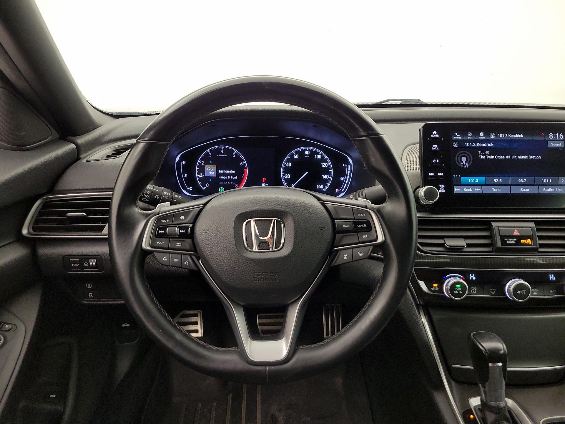 Thumbnail: 2019 Honda Accord - 10