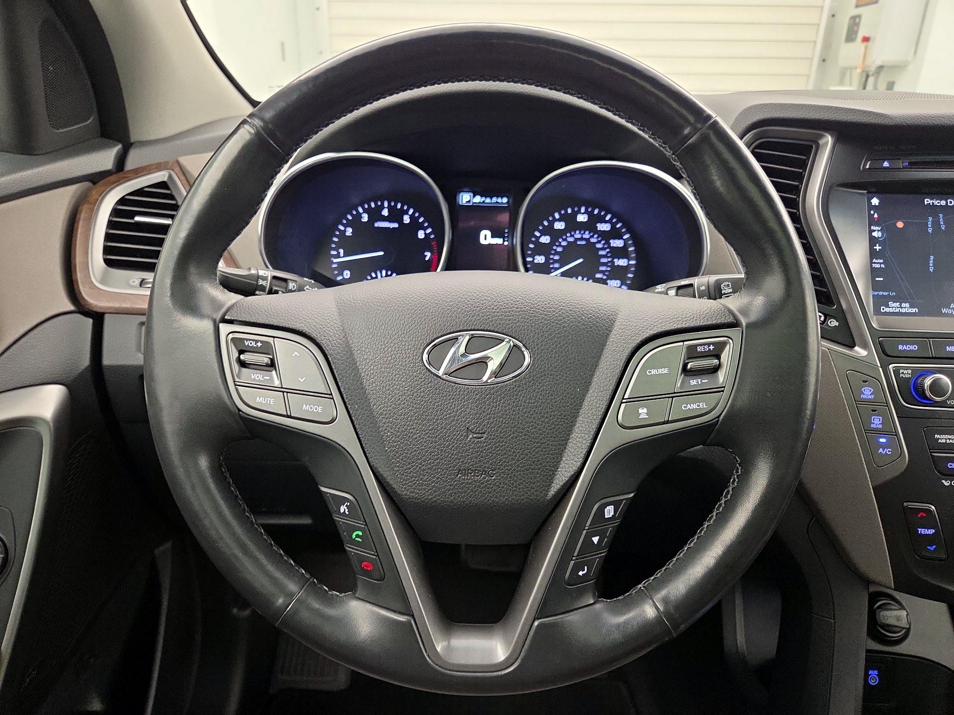 Thumbnail: 2018 Hyundai Santa Fe - 10