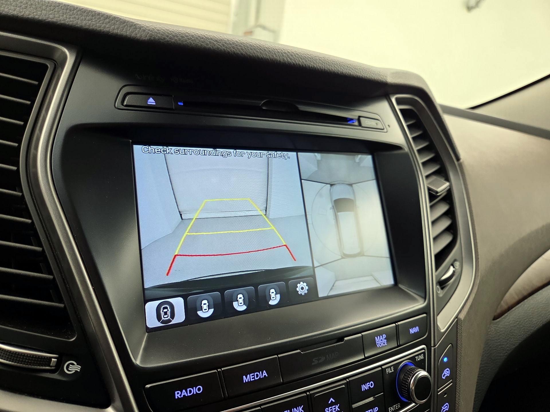 Thumbnail: 2018 Hyundai Santa Fe - 15