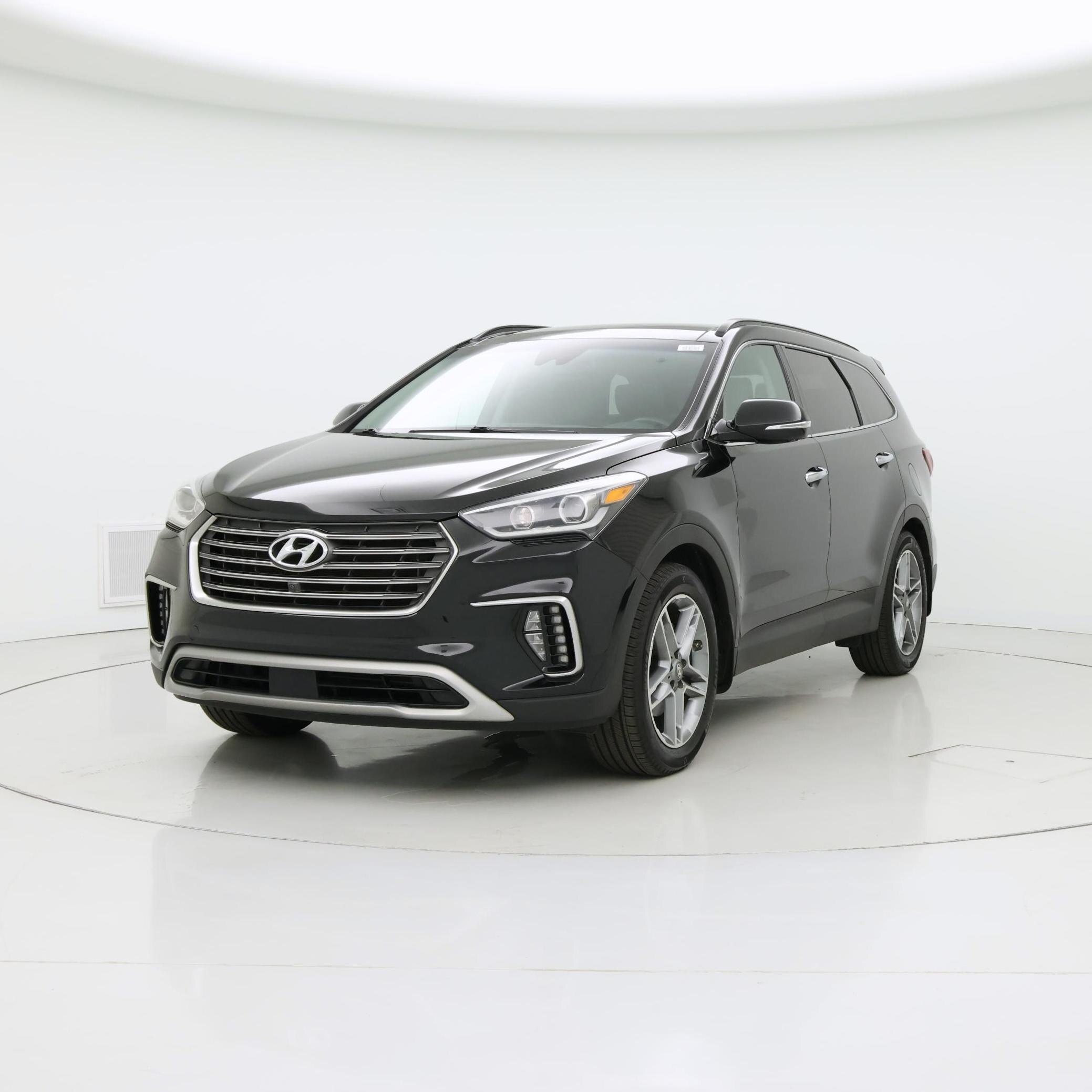 Thumbnail: 2018 Hyundai Santa Fe - 4
