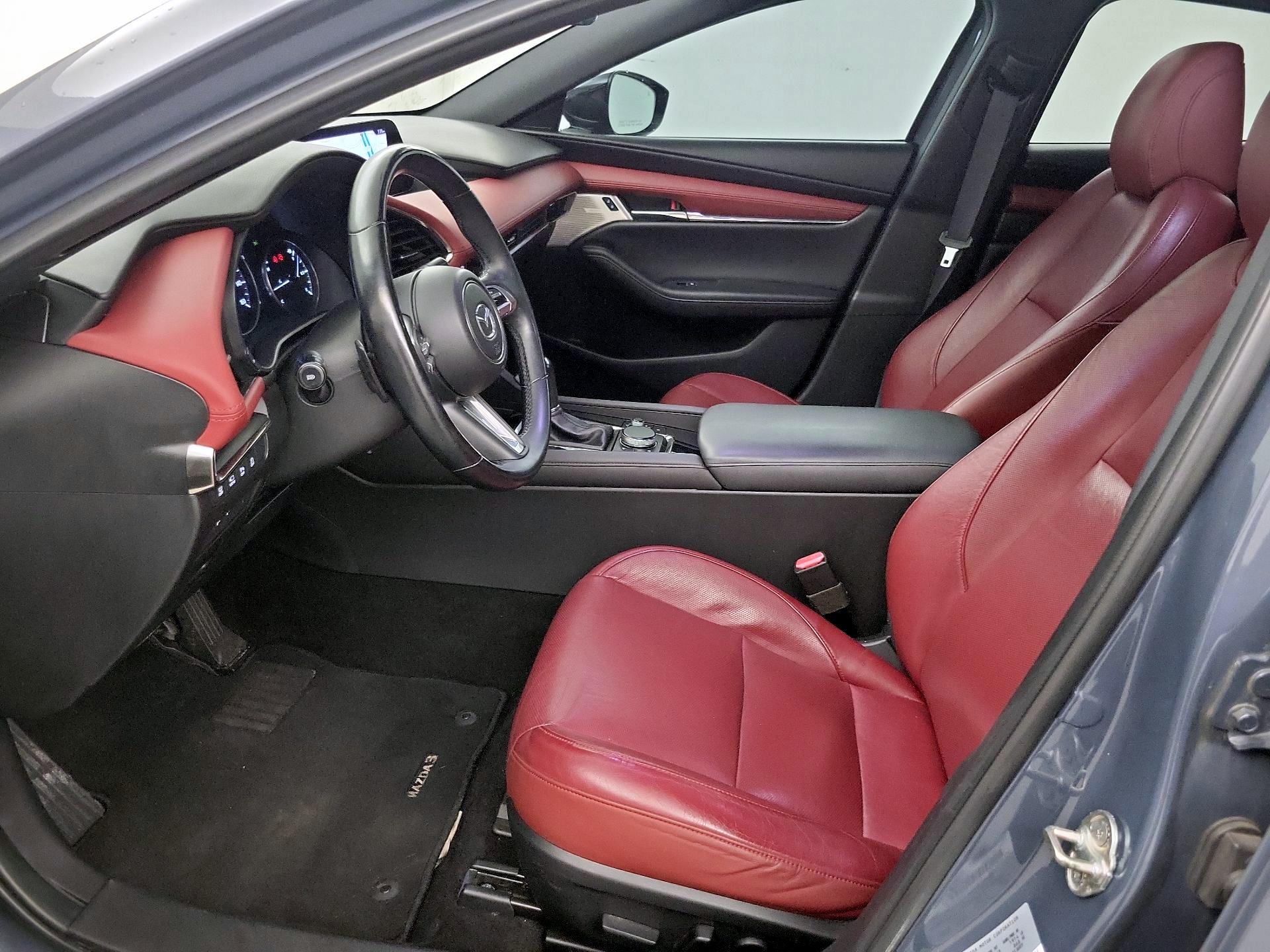 Thumbnail: 2021 Mazda Mazda3 - 11