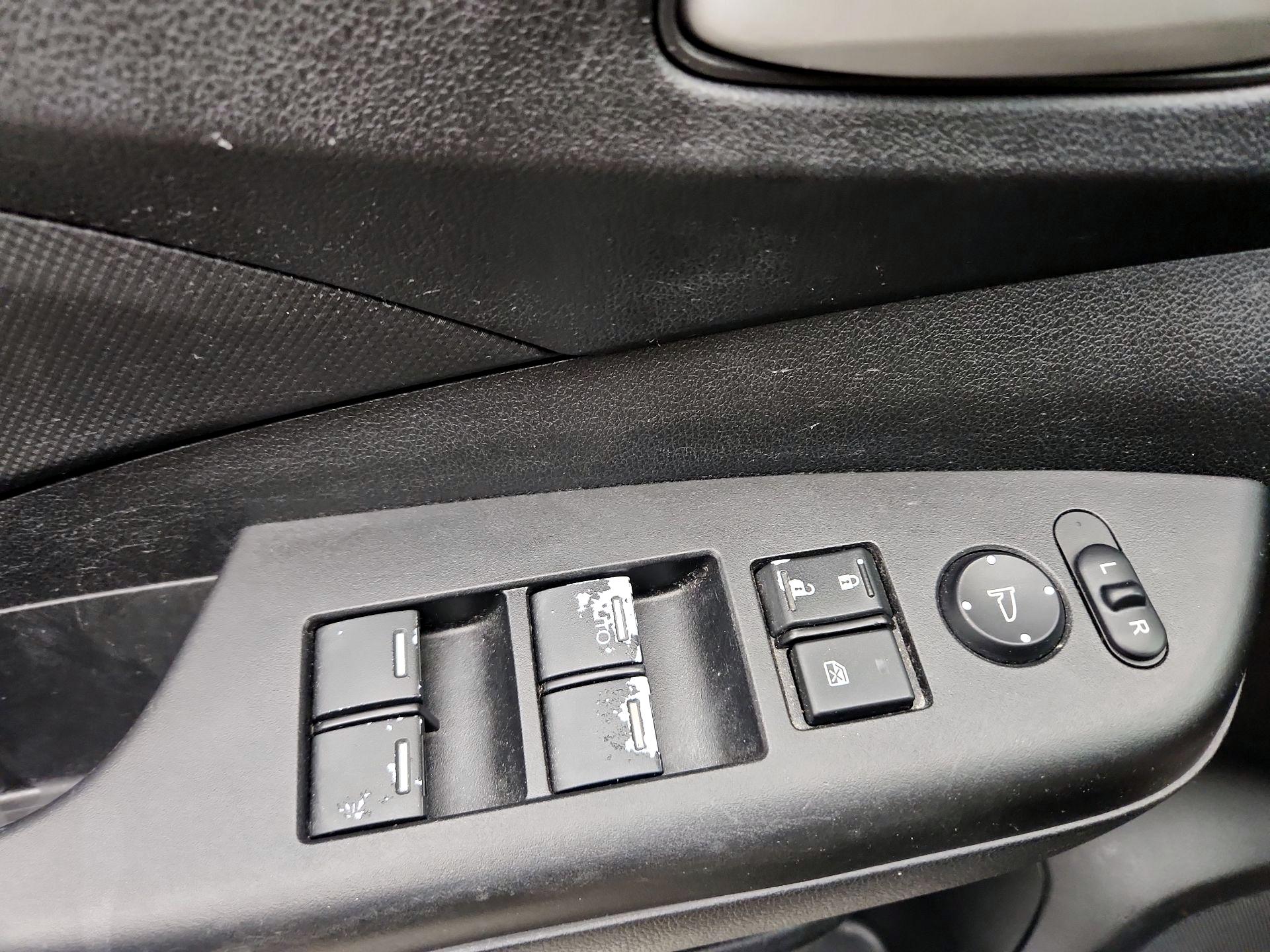 Thumbnail: 2016 Honda CR-V - 12