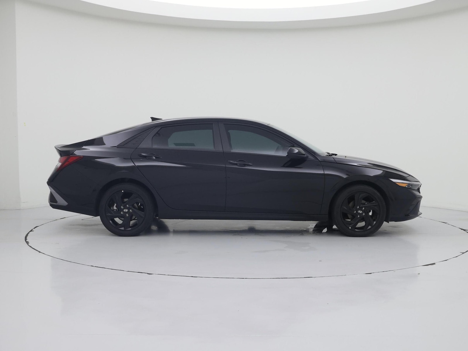 2026 Hyundai Elantra SEL Sport - Photo 8