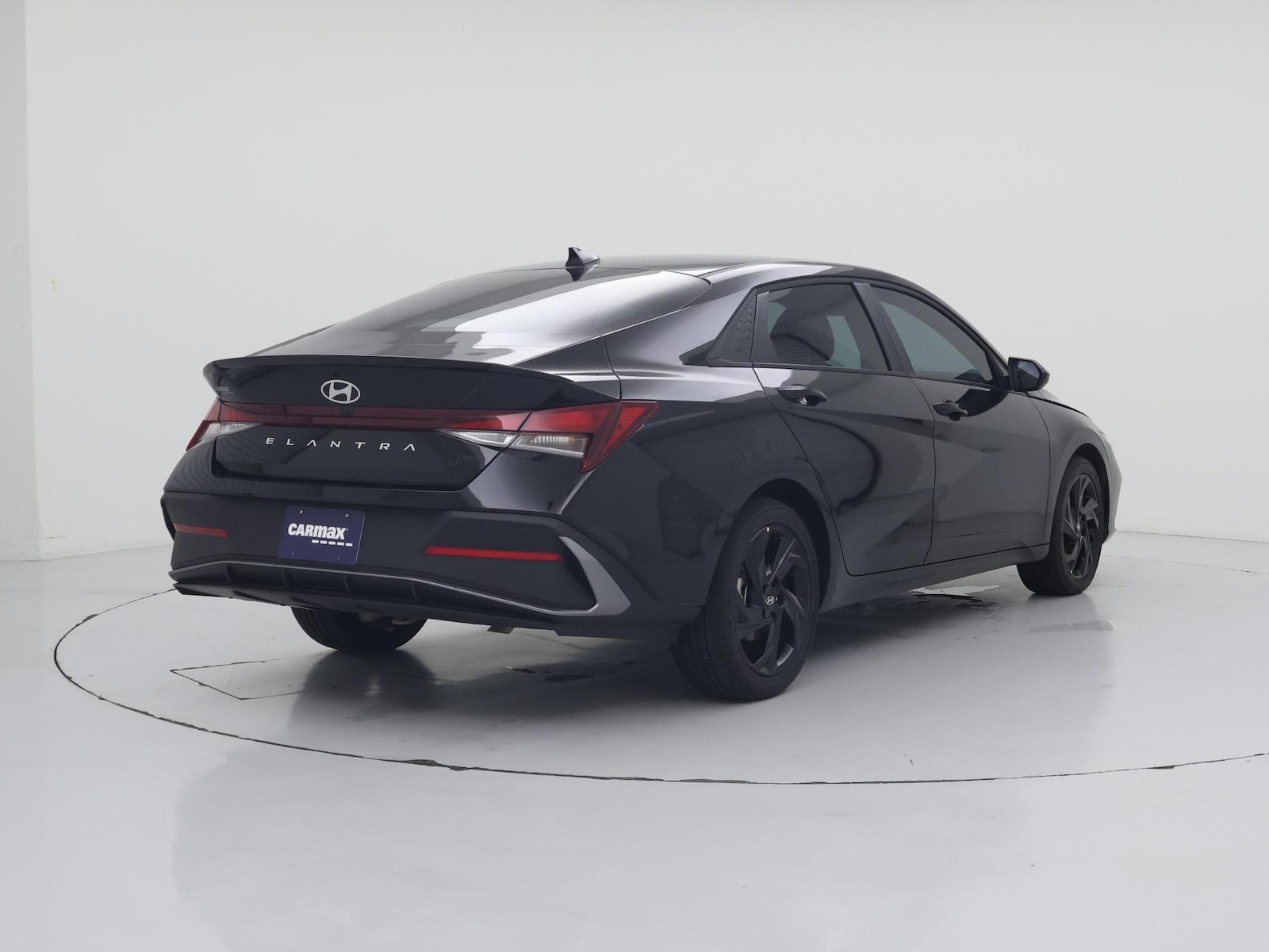 2026 Hyundai Elantra SEL Sport - Photo 9
