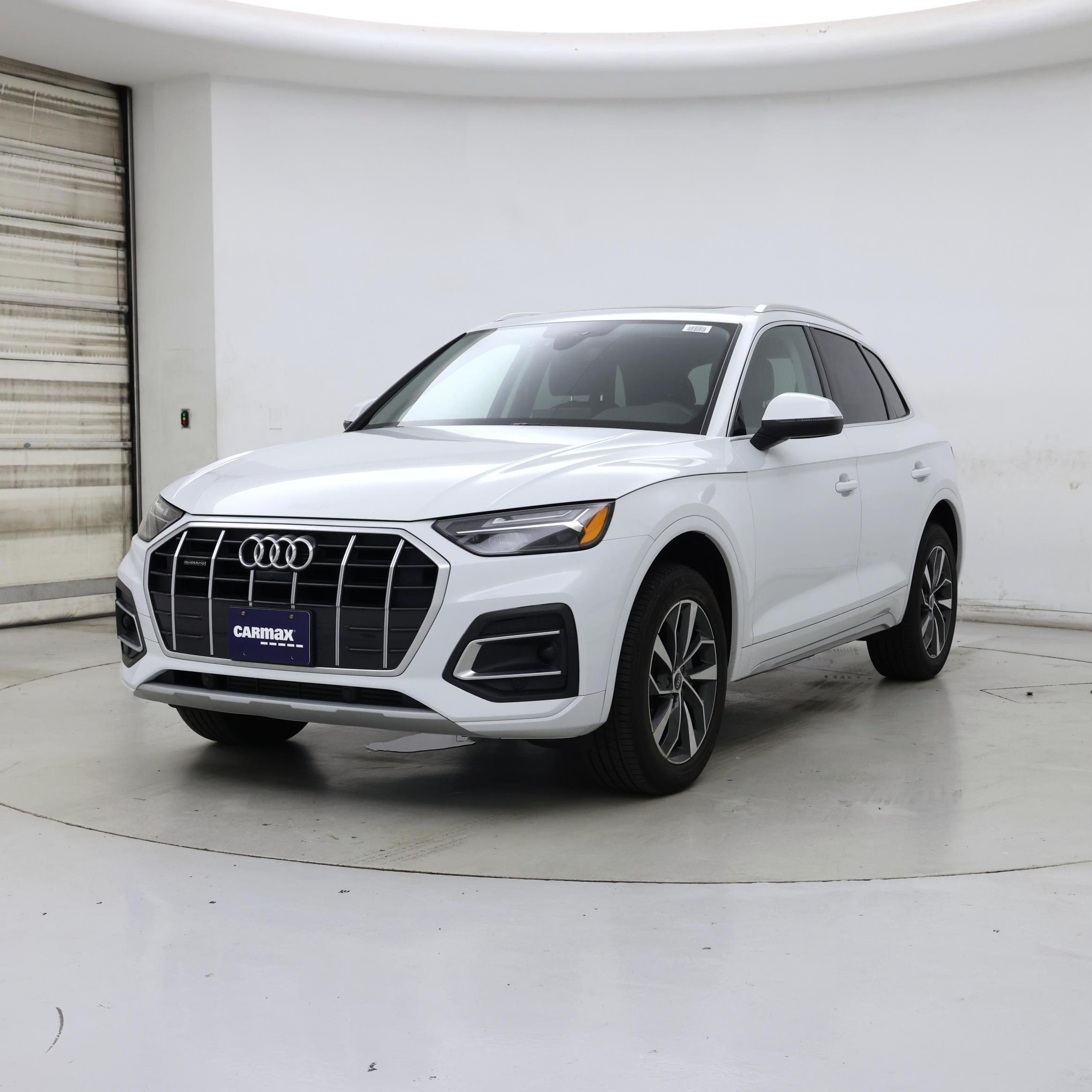 Thumbnail: 2021 Audi Q5 - 4