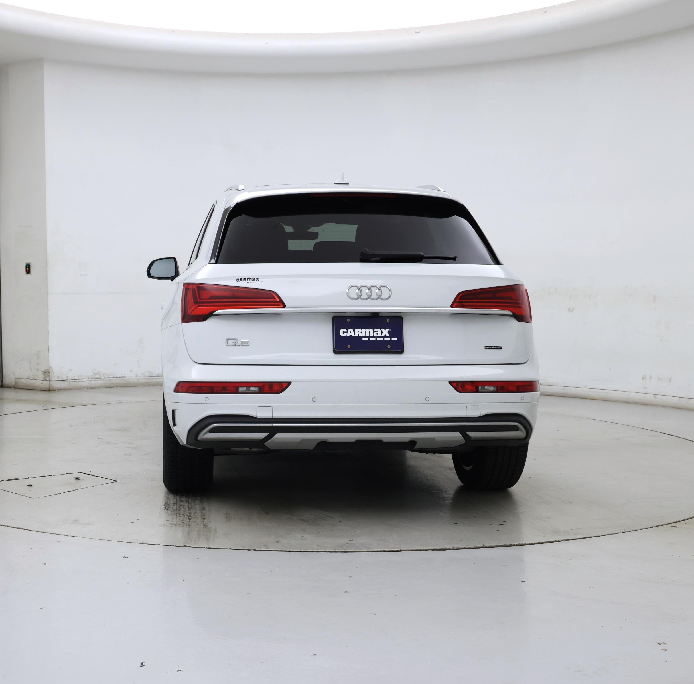 Thumbnail: 2021 Audi Q5 - 6