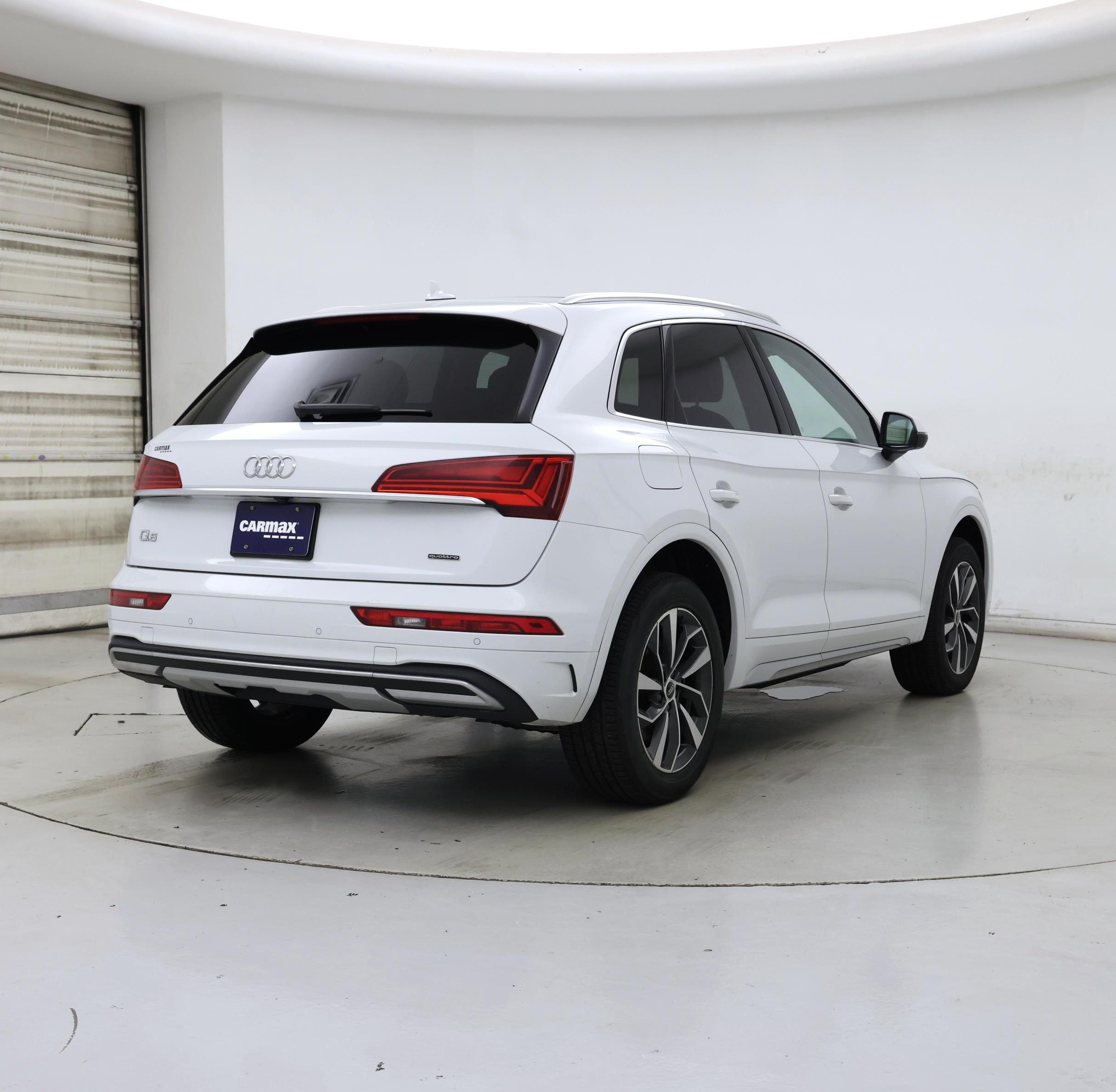 Thumbnail: 2021 Audi Q5 - 8
