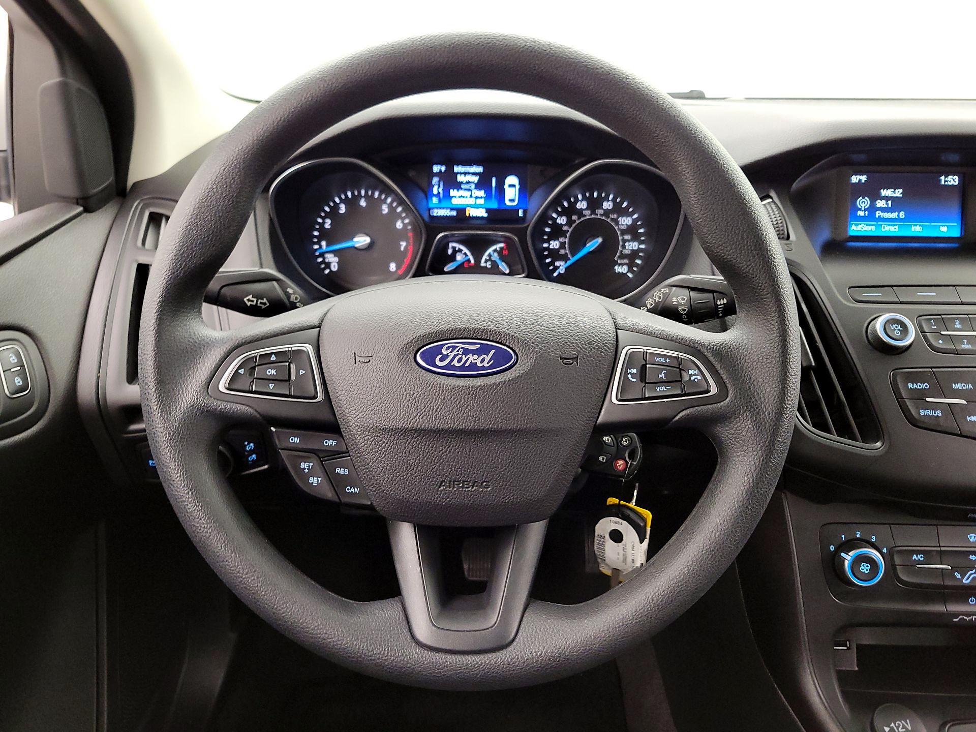 Thumbnail: 2018 Ford Focus - 10