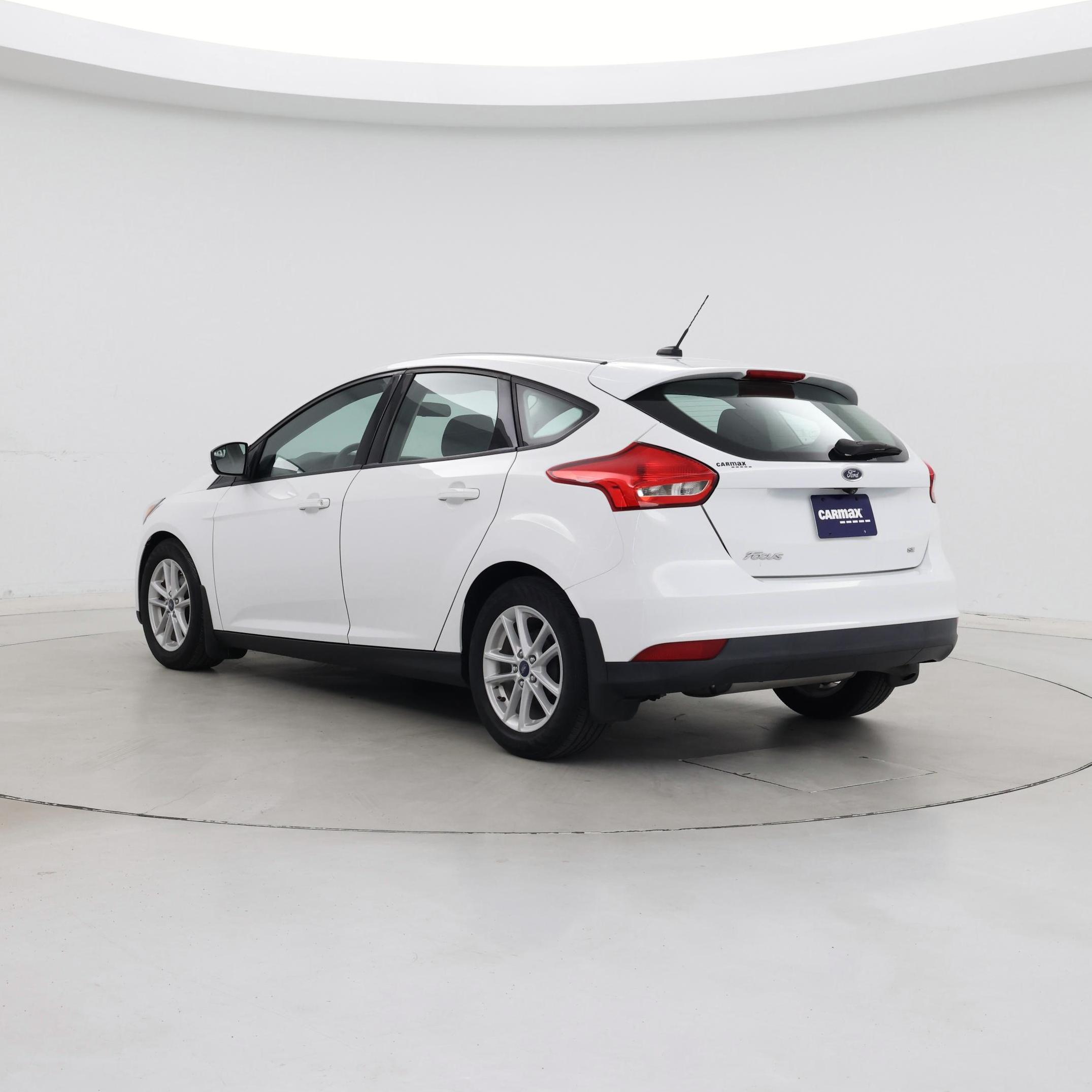 Thumbnail: 2018 Ford Focus - 2