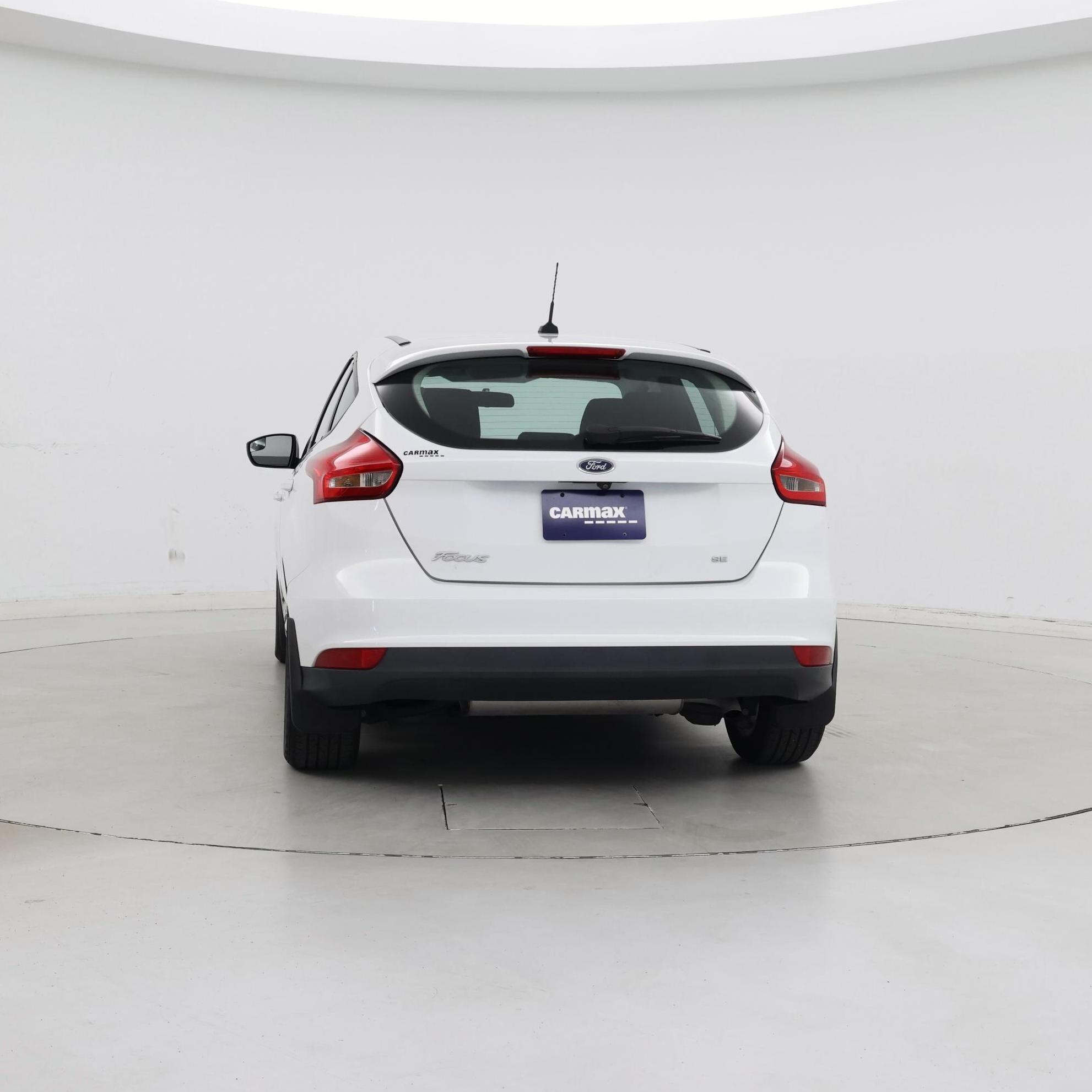 Thumbnail: 2018 Ford Focus - 6