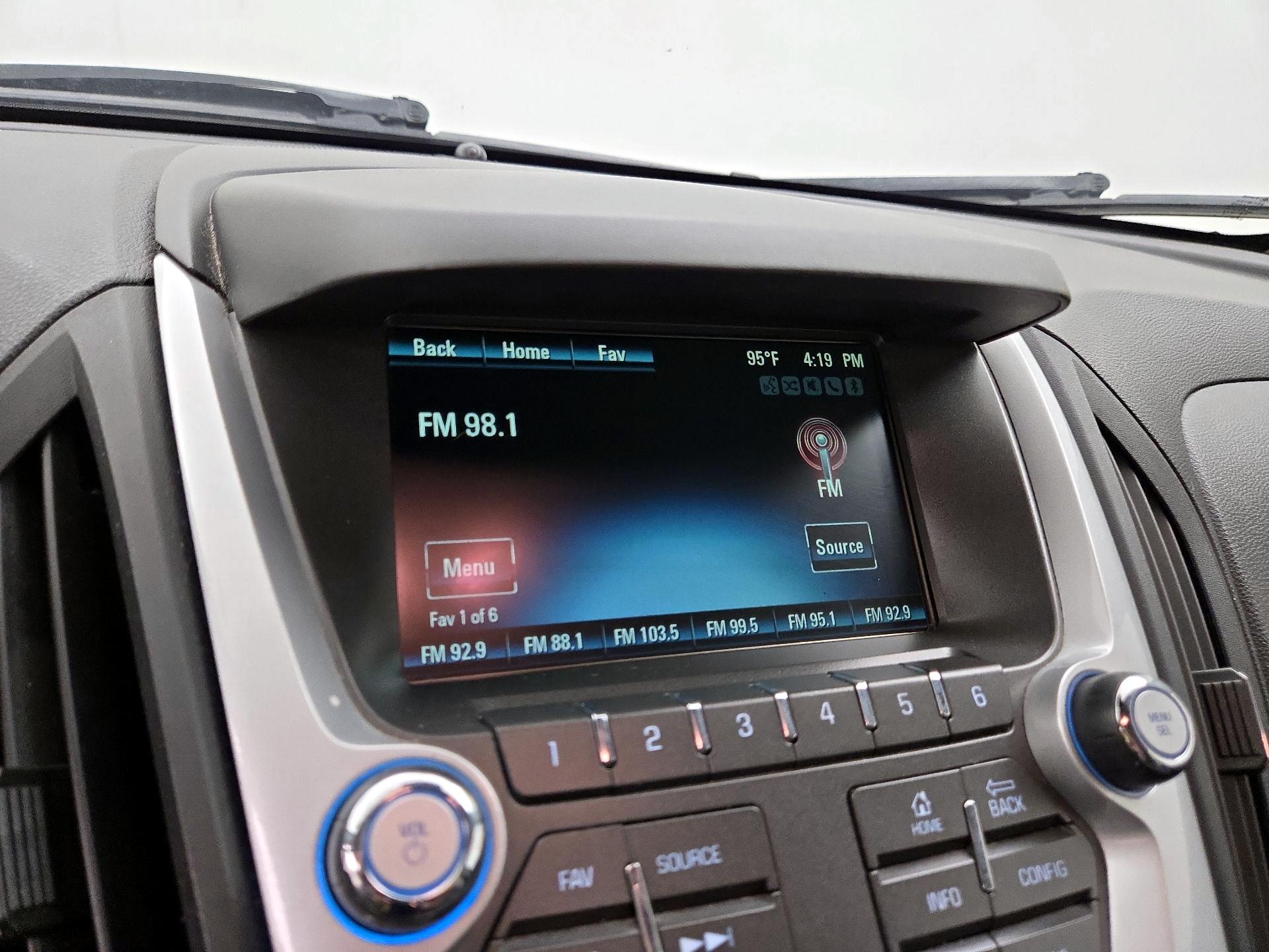 Thumbnail: 2014 Chevrolet Equinox - 14