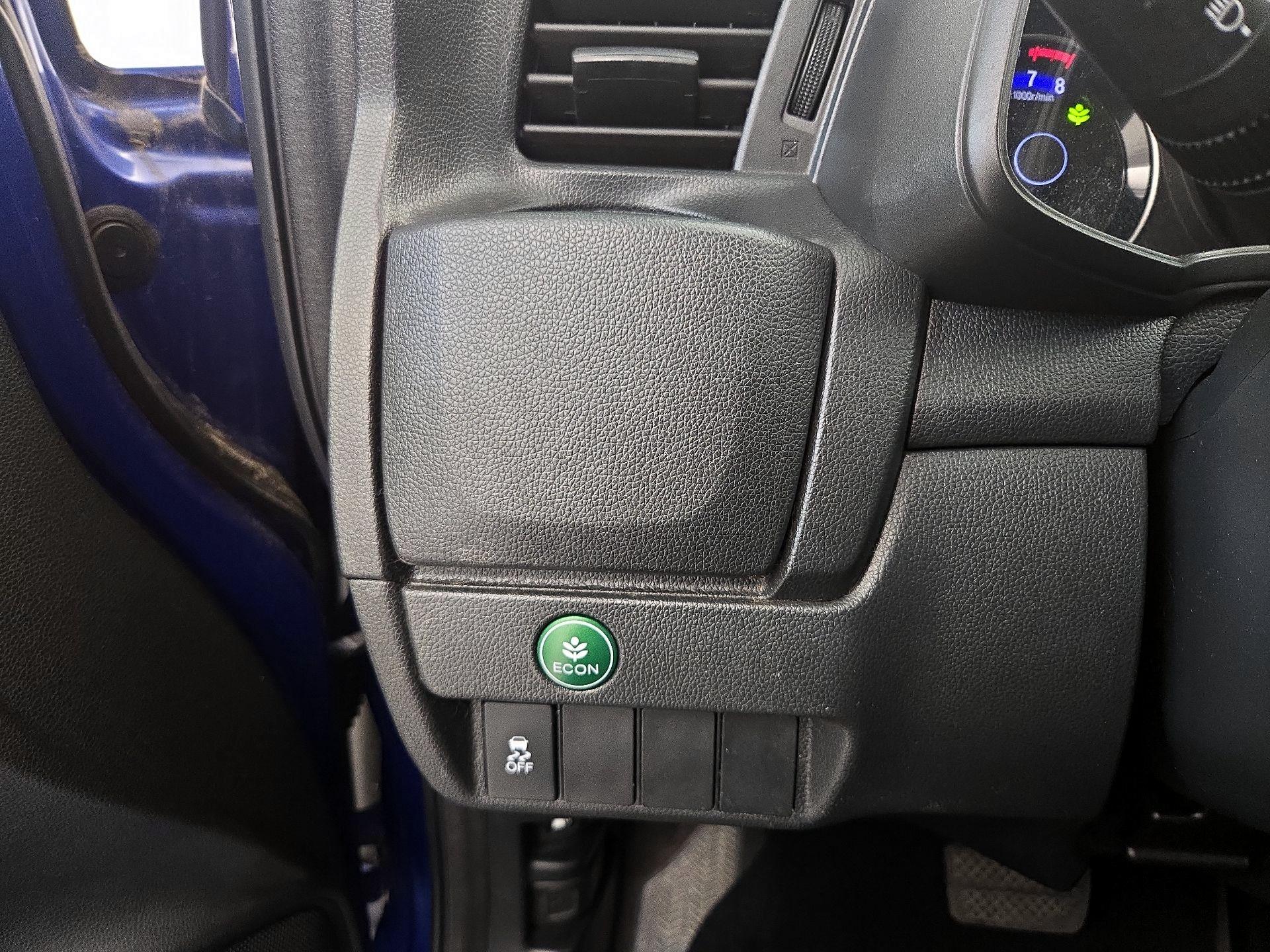 Thumbnail: 2015 Honda Fit - 13