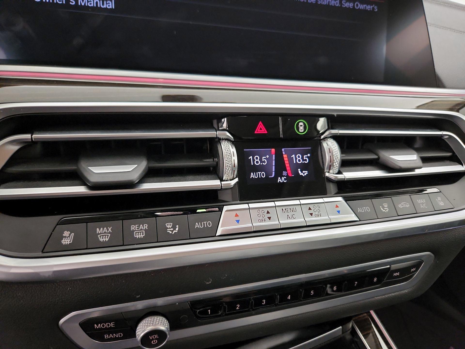 Thumbnail: 2020 BMW X7 - 16