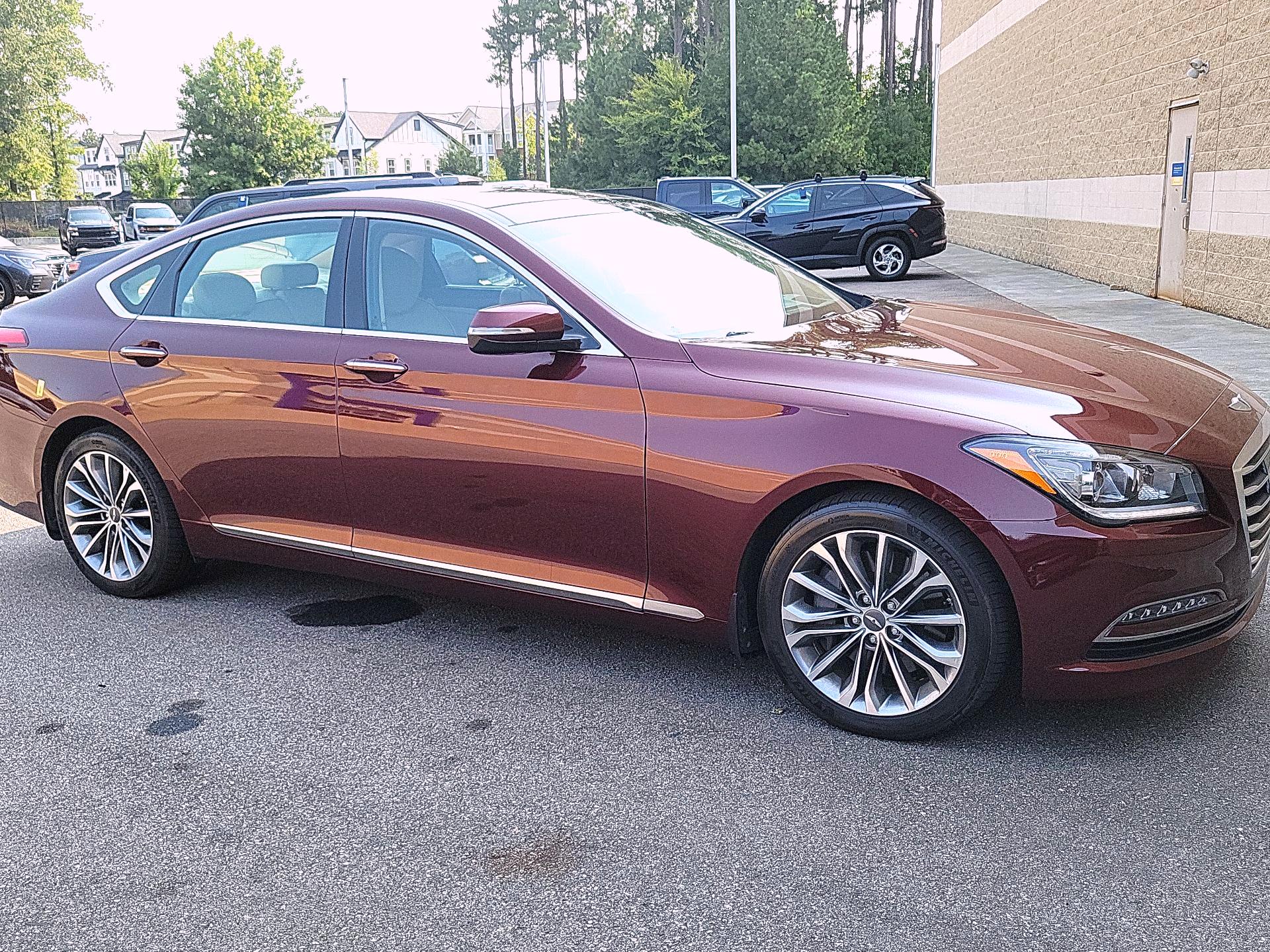 Thumbnail: 2016 Hyundai Genesis - 1