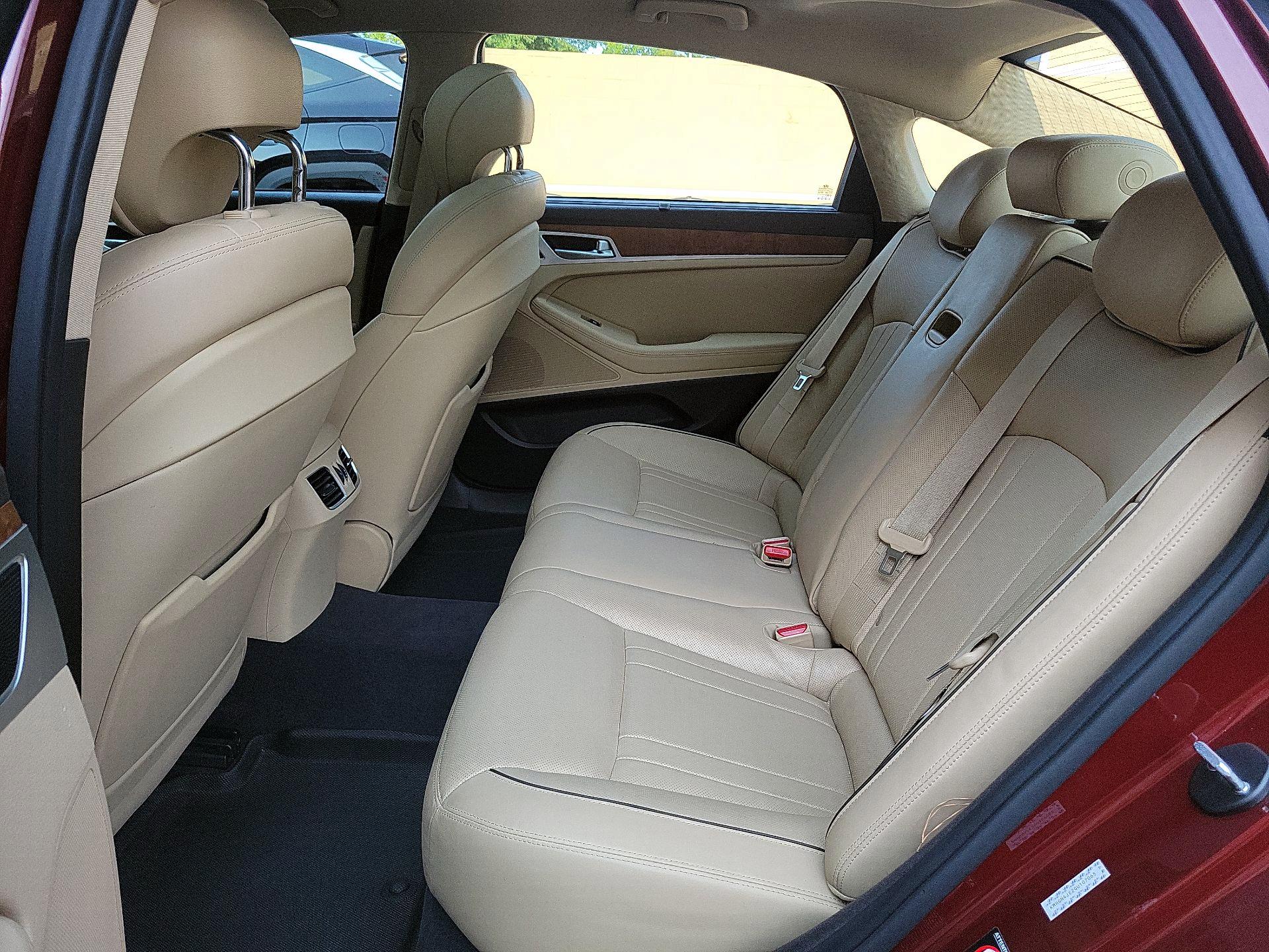 Thumbnail: 2016 Hyundai Genesis - 19