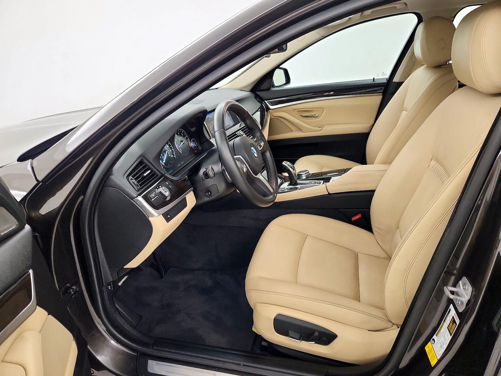 2016 BMW 5 Series 535i - Photo 12