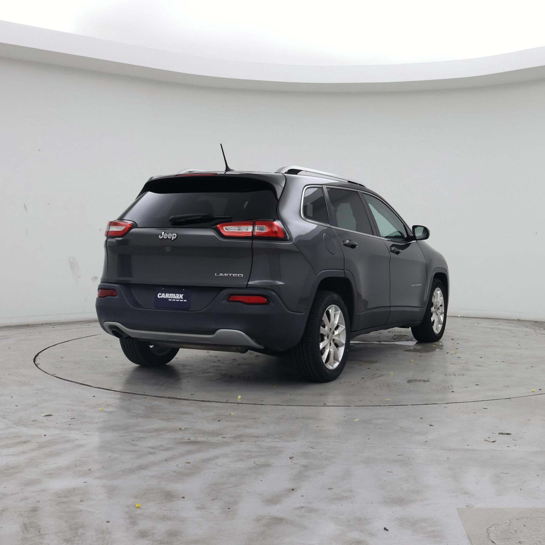 Thumbnail: 2014 Jeep Cherokee - 8
