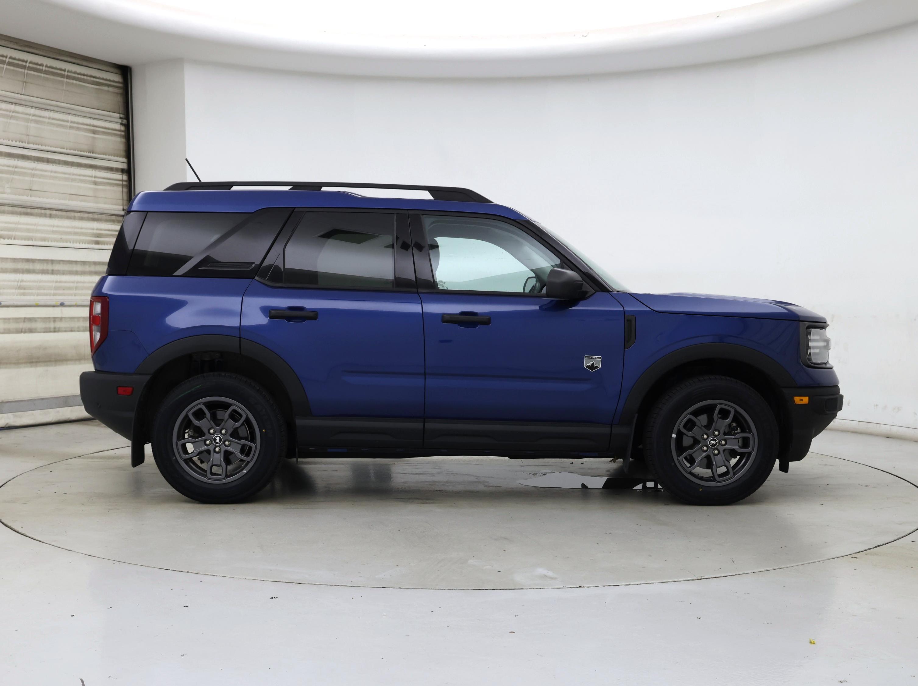 Thumbnail: 2023 Ford Bronco Sport - 7
