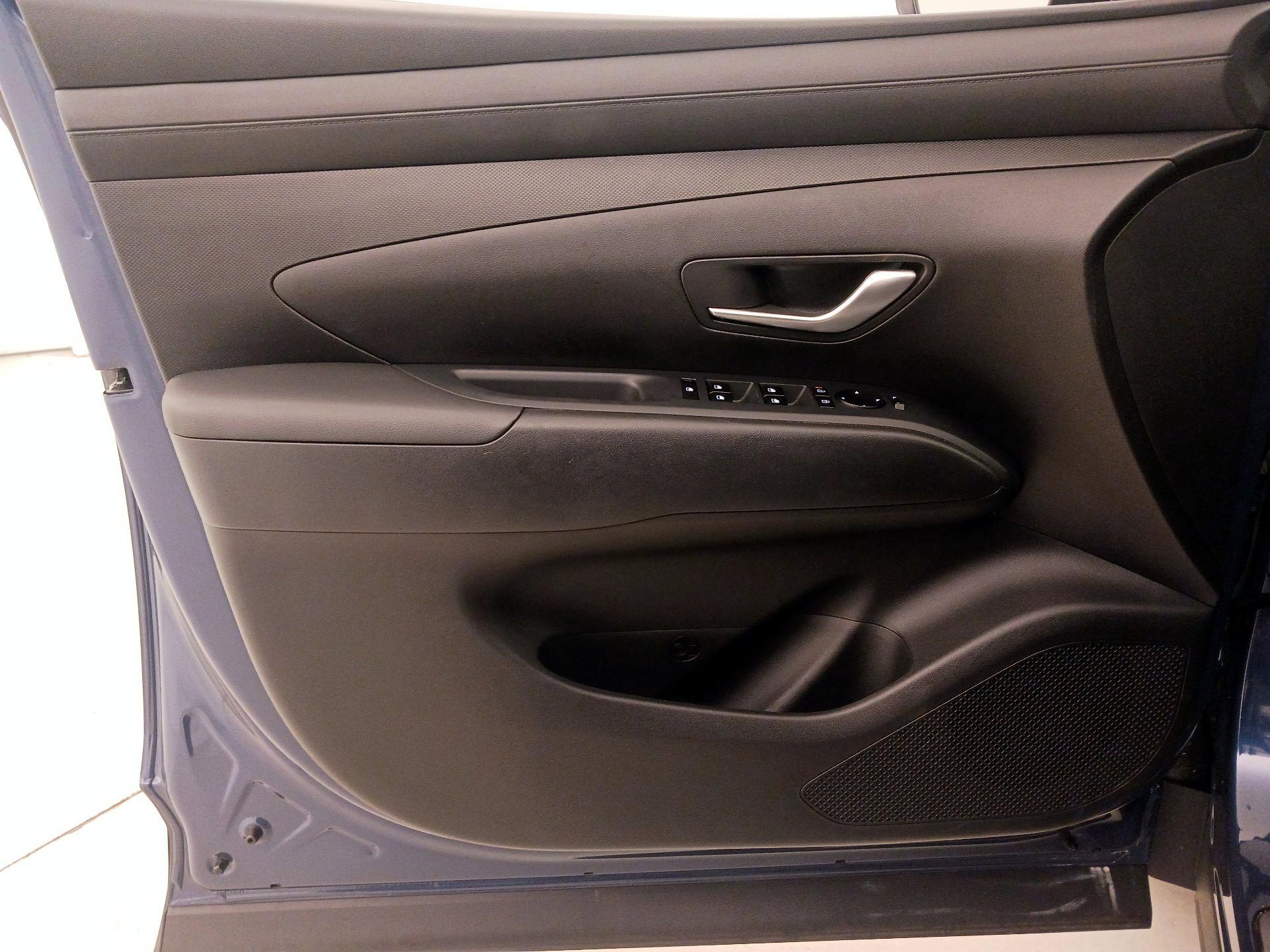 Thumbnail: 2025 Hyundai Tucson - 12