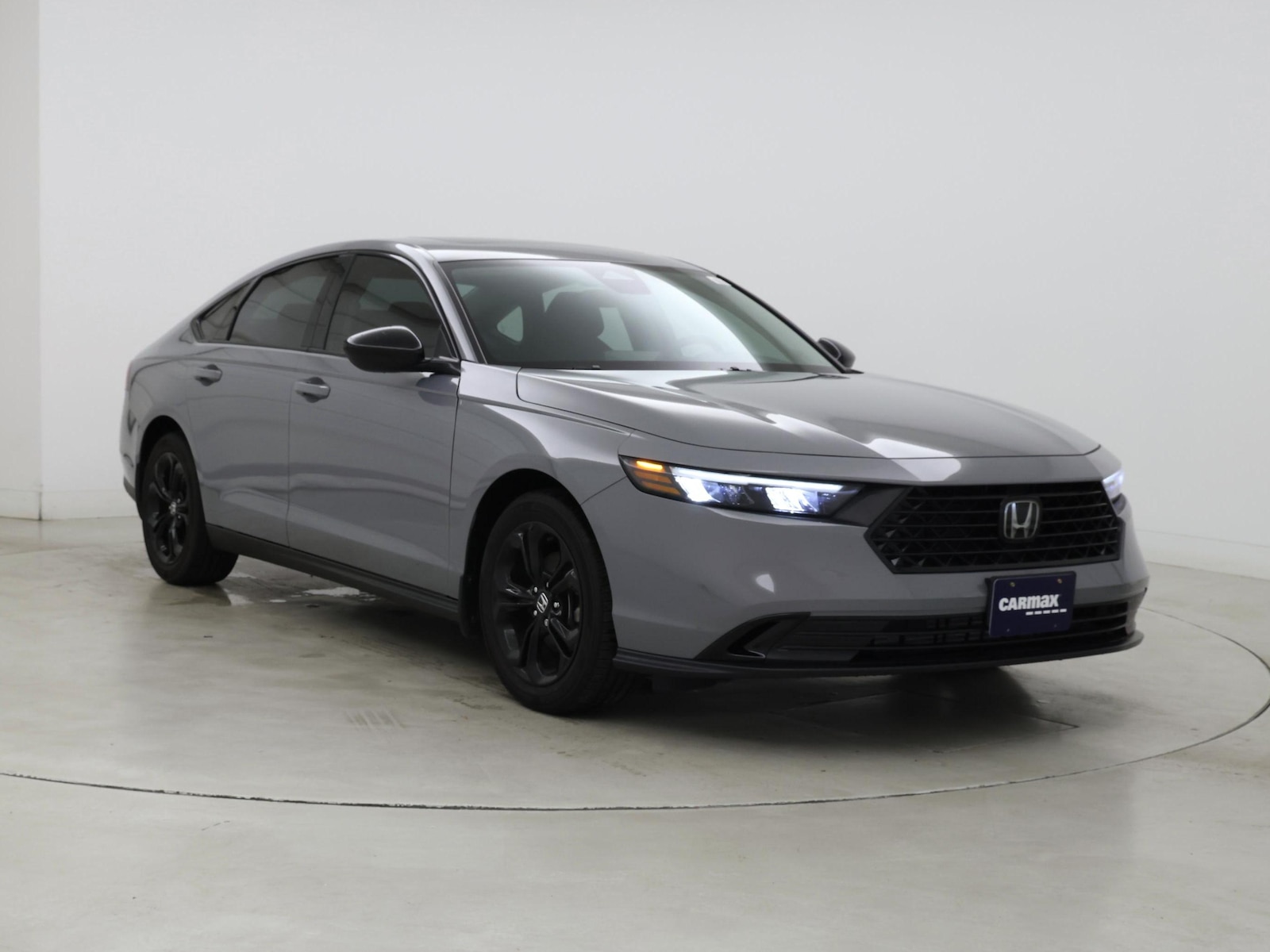 2025 Honda Accord SE - Photo 2