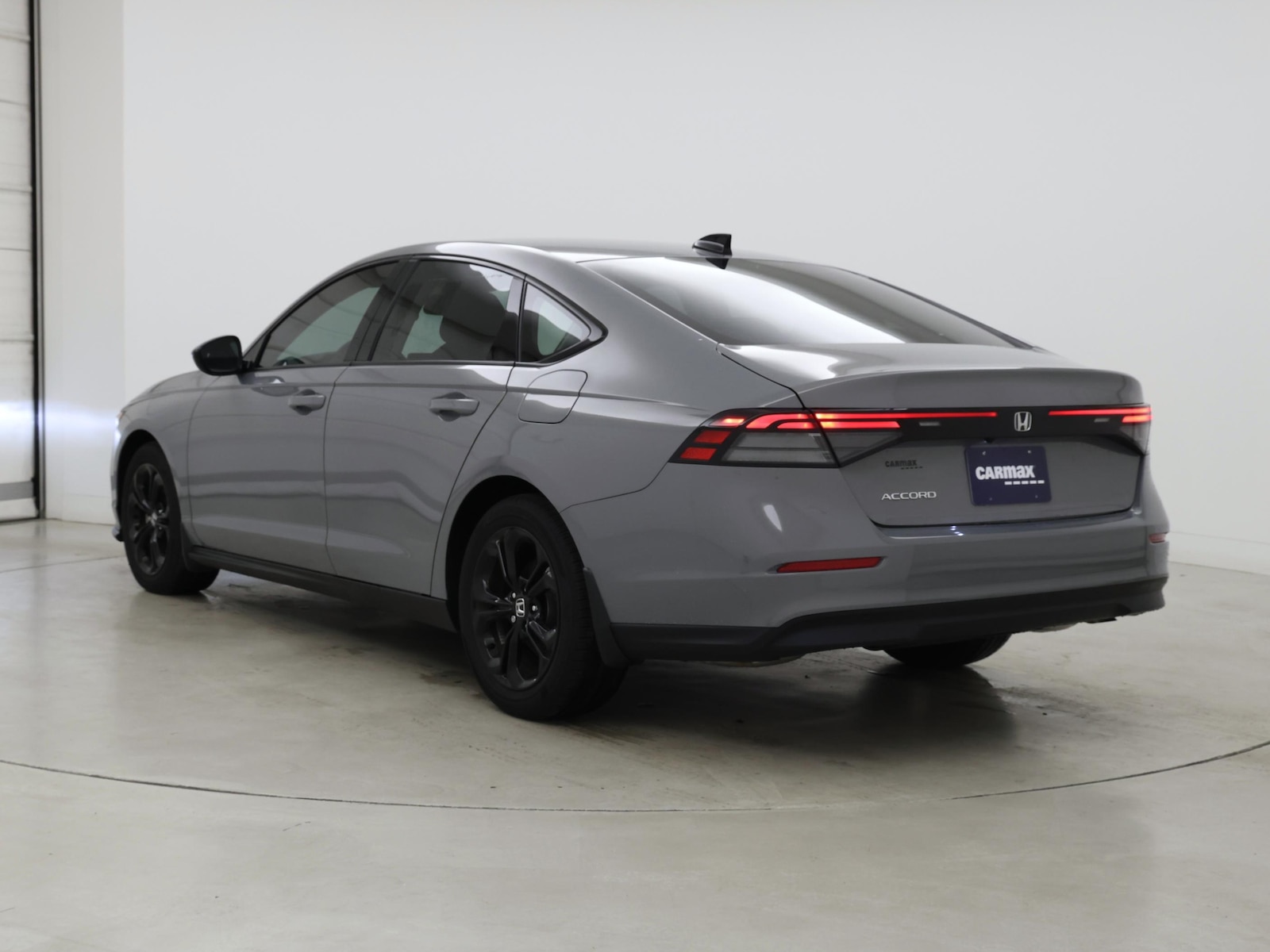 2025 Honda Accord SE - Photo 3