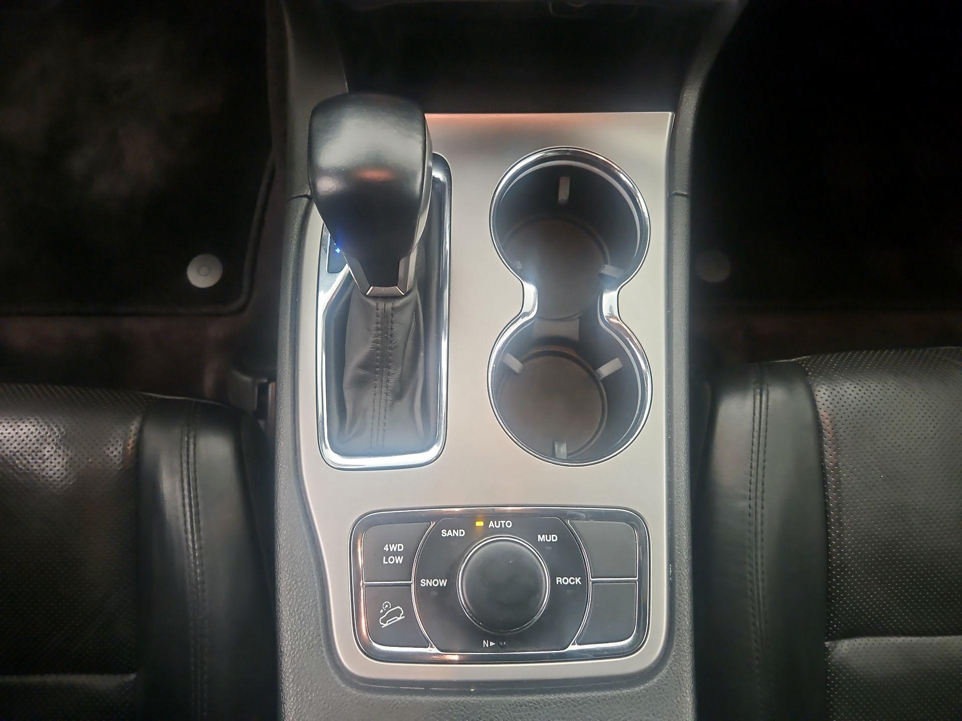 Thumbnail: 2019 Jeep Grand Cherokee - 18