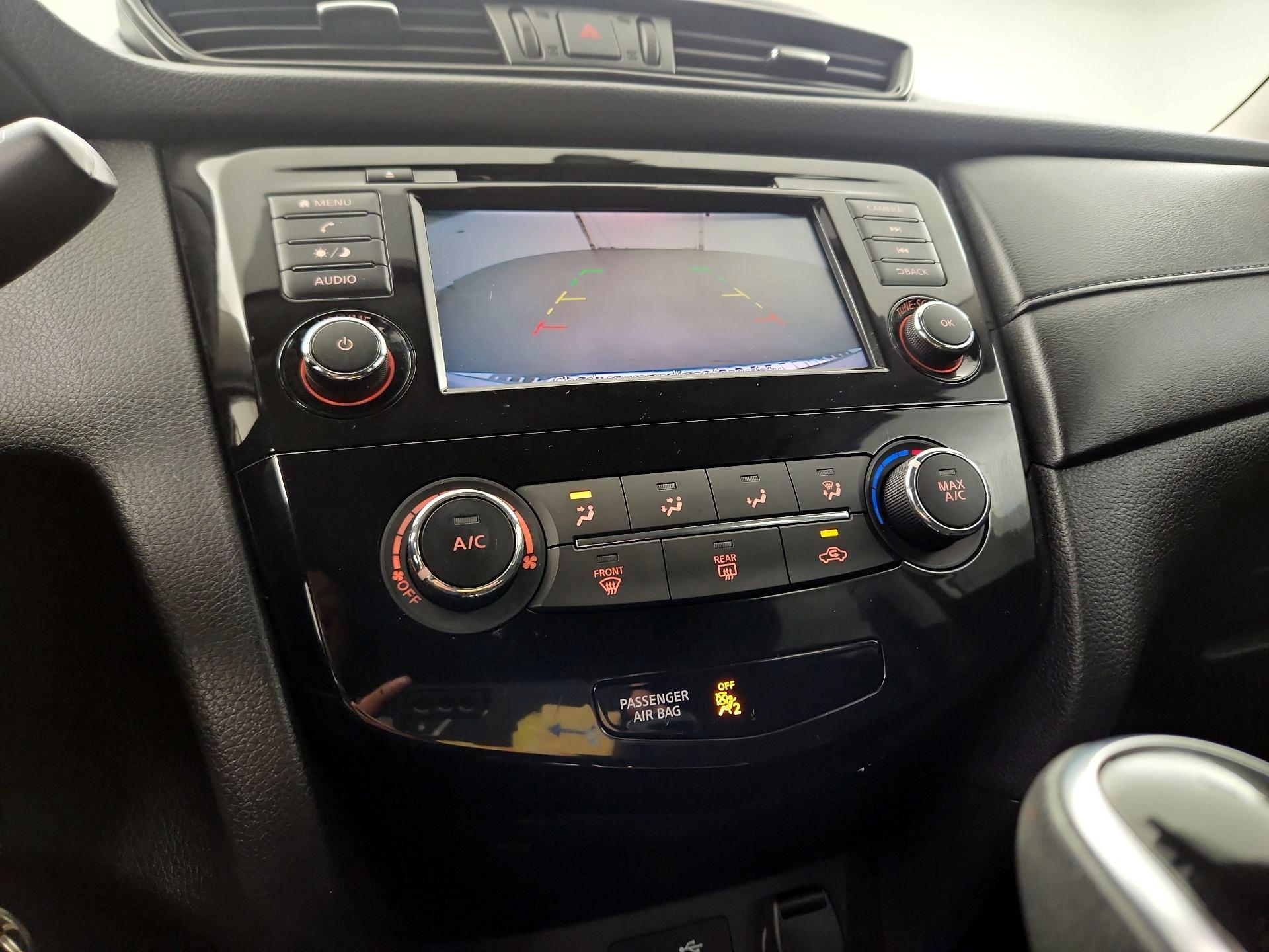 Thumbnail: 2020 Nissan Rogue - 13