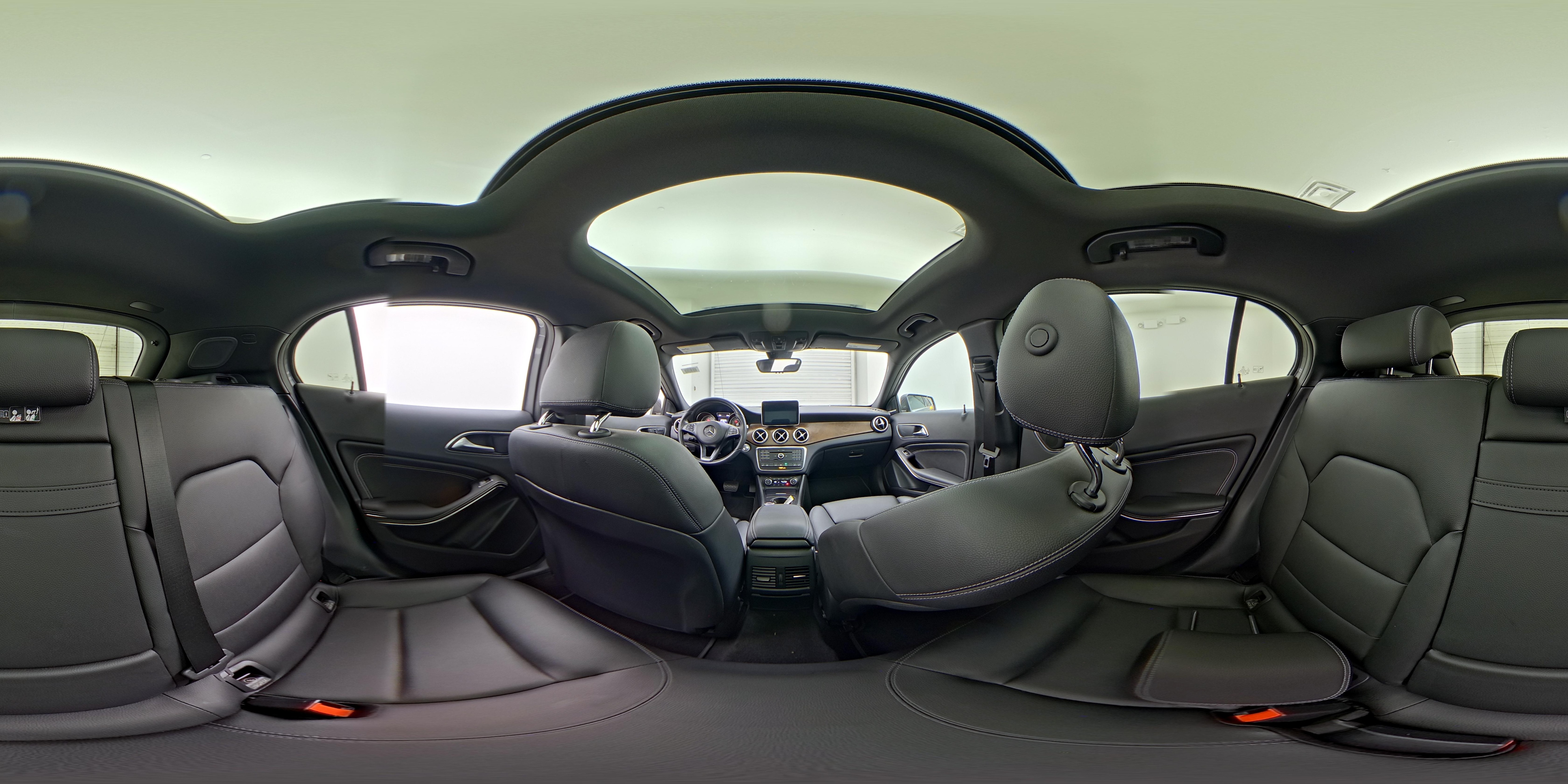 2016 Mercedes-Benz GLA-Class GLA250 - Photo 27