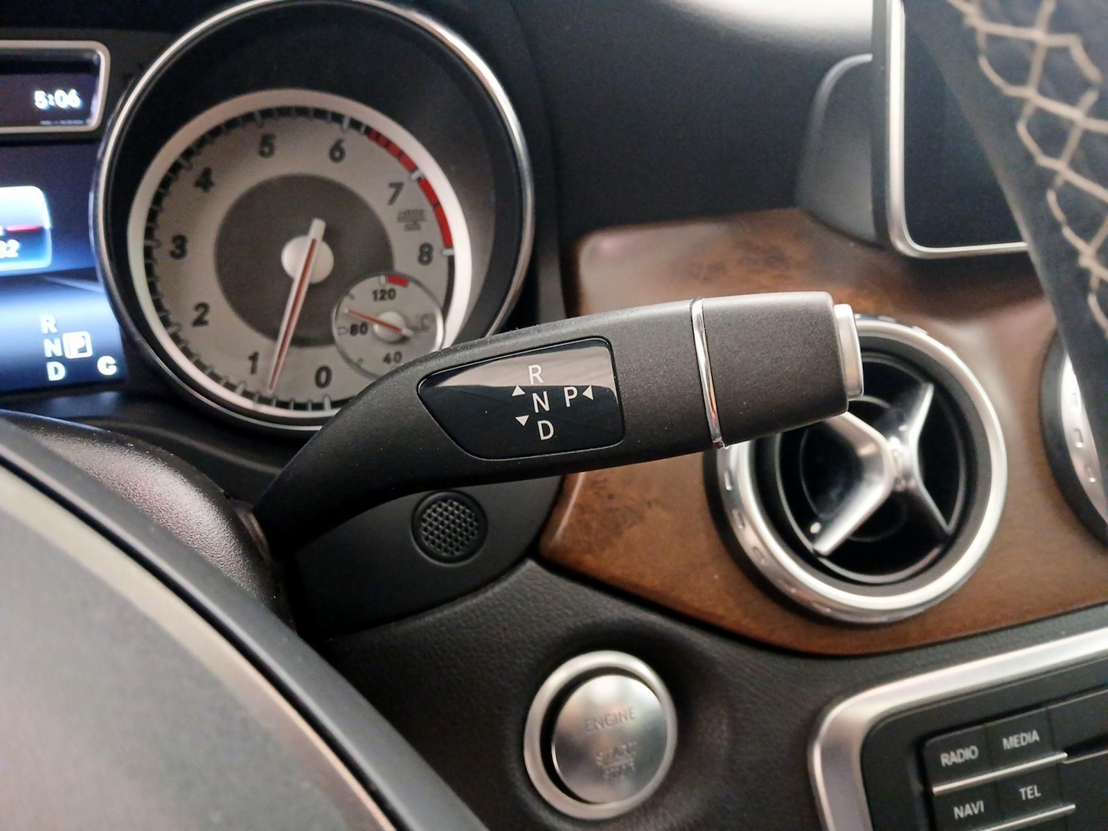 2016 Mercedes-Benz GLA-Class GLA250 - Photo 19