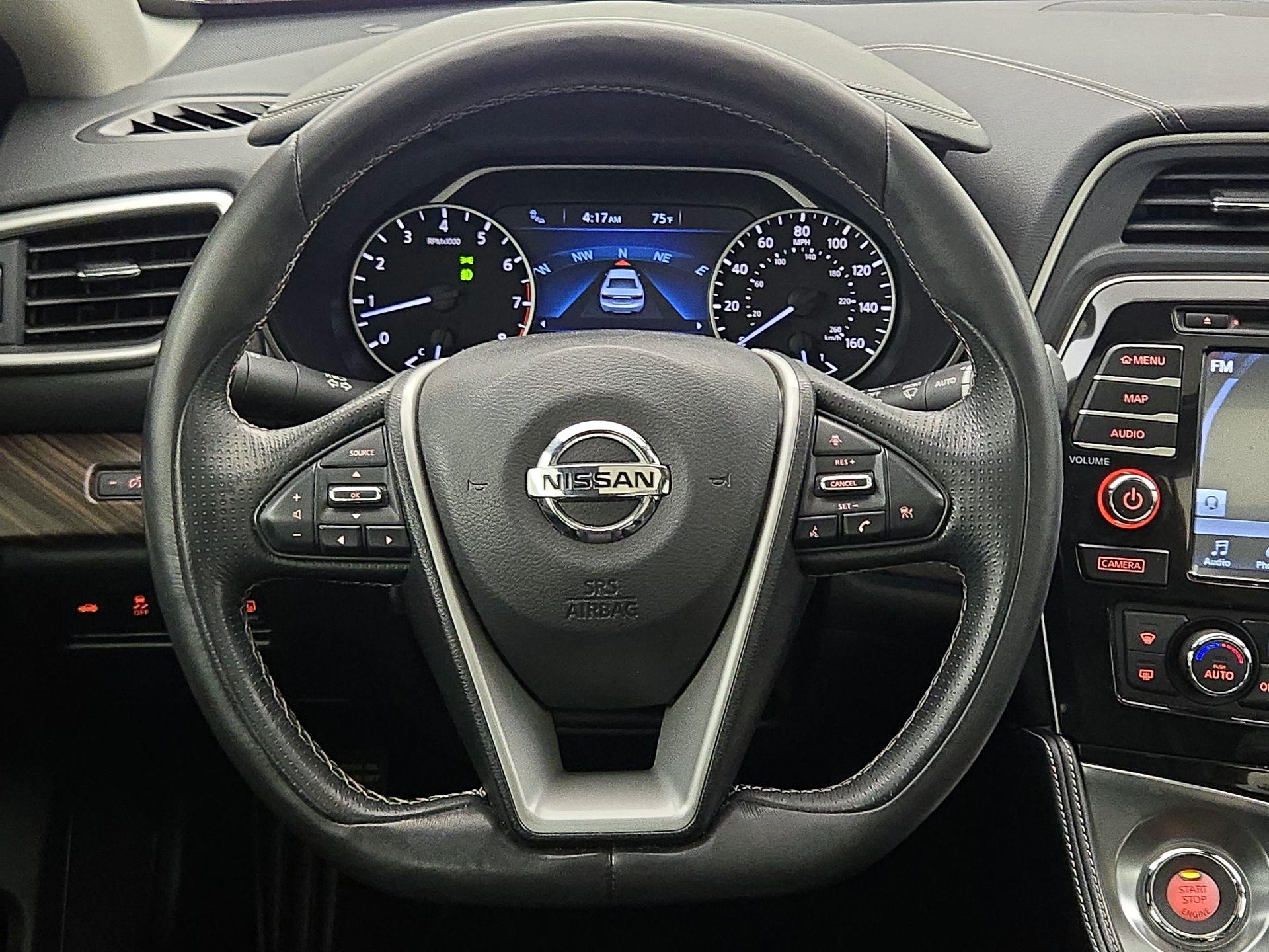 Thumbnail: 2016 Nissan Maxima - 10