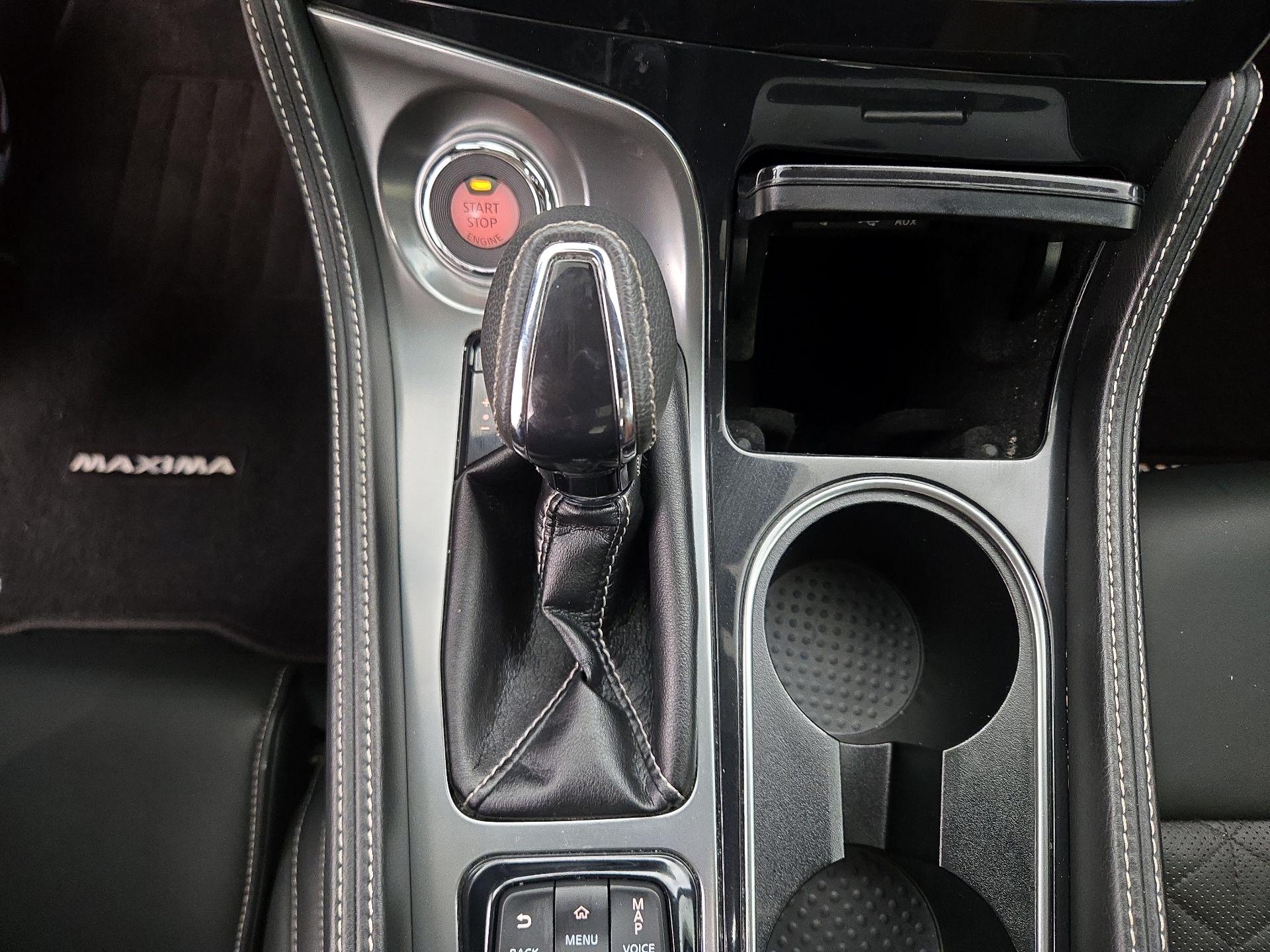 Thumbnail: 2016 Nissan Maxima - 18