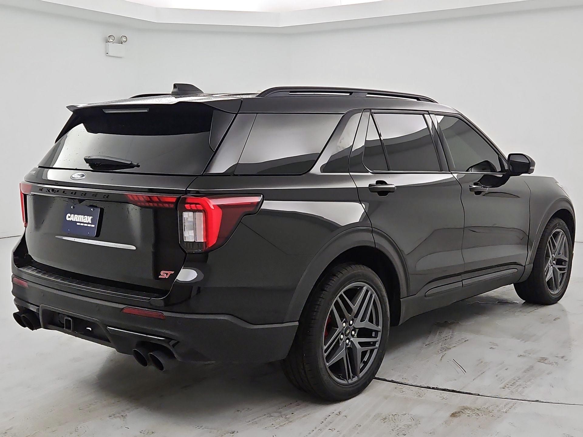 Thumbnail: 2025 Ford Explorer - 5