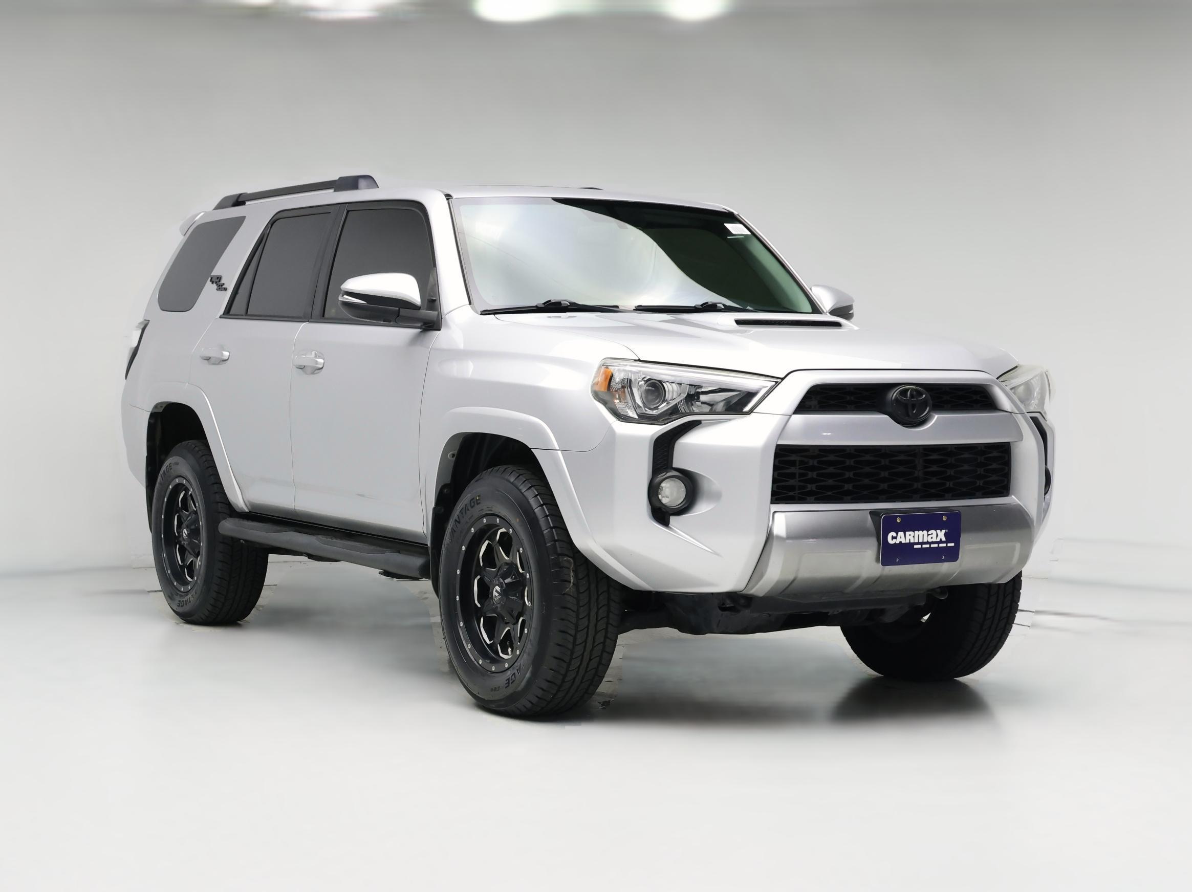 Thumbnail: 2019 Toyota 4Runner - 1