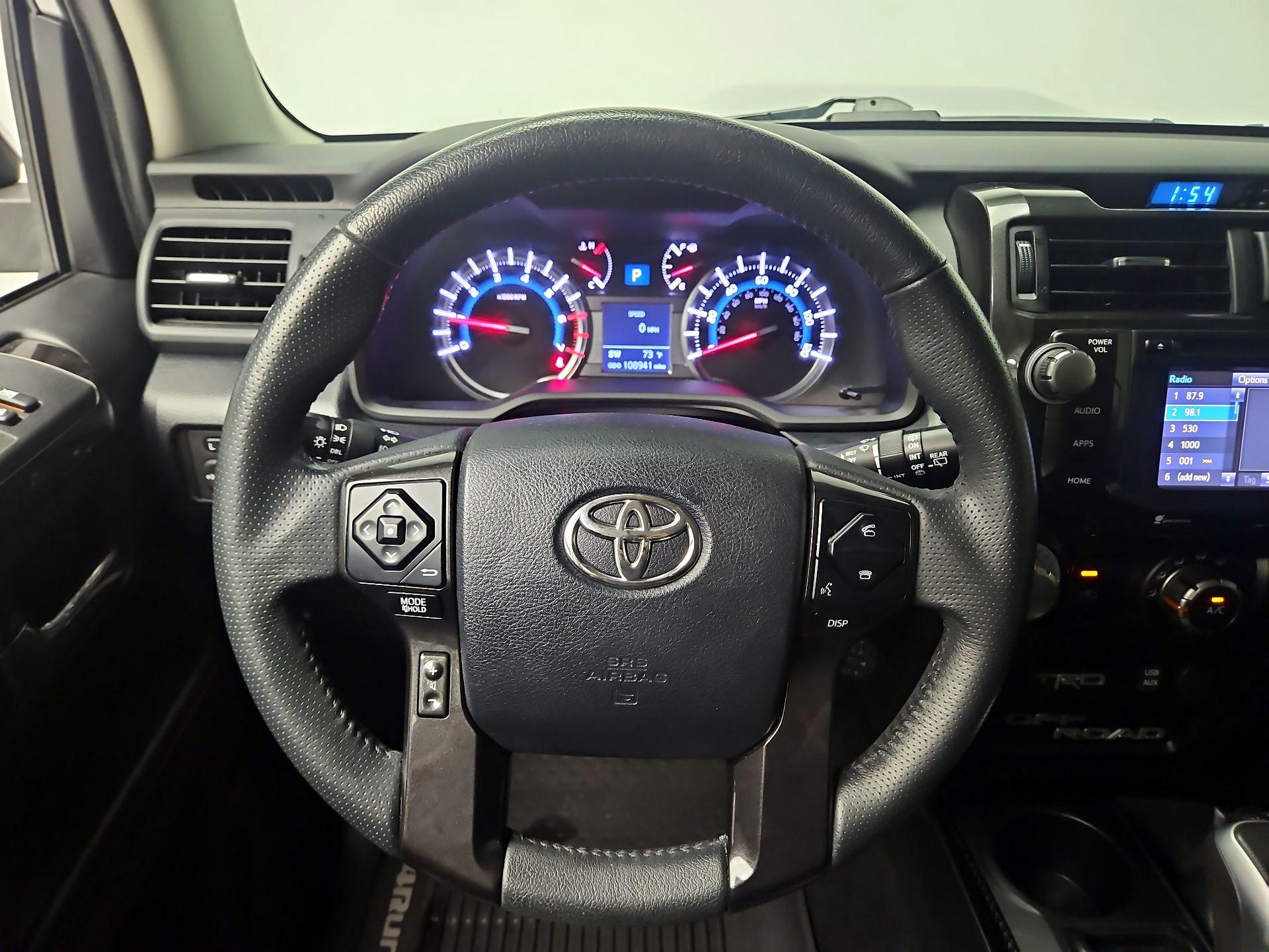 Thumbnail: 2019 Toyota 4Runner - 10