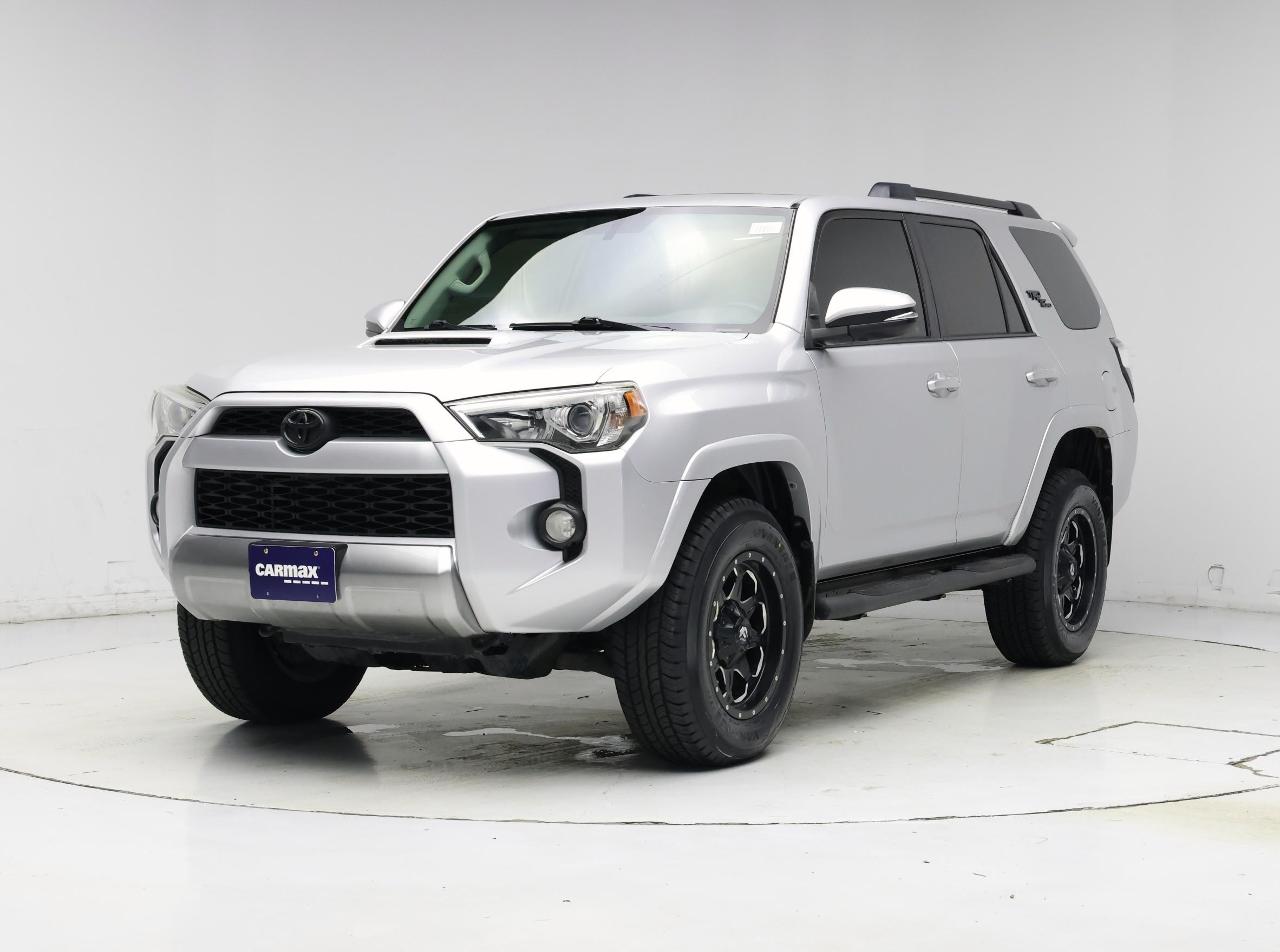 Thumbnail: 2019 Toyota 4Runner - 4