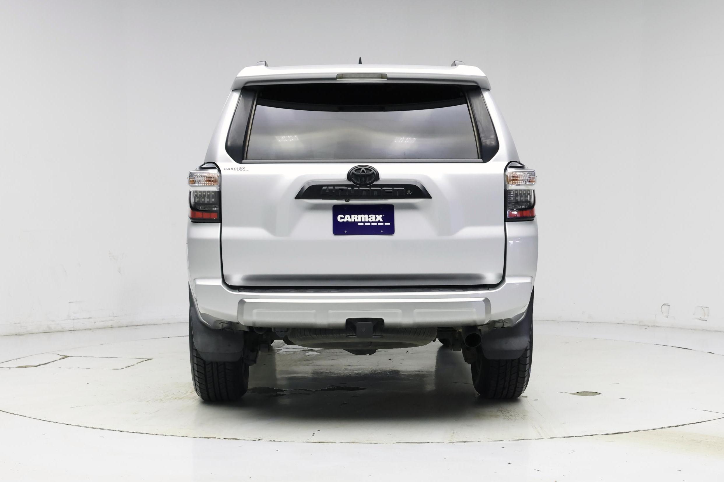 Thumbnail: 2019 Toyota 4Runner - 6