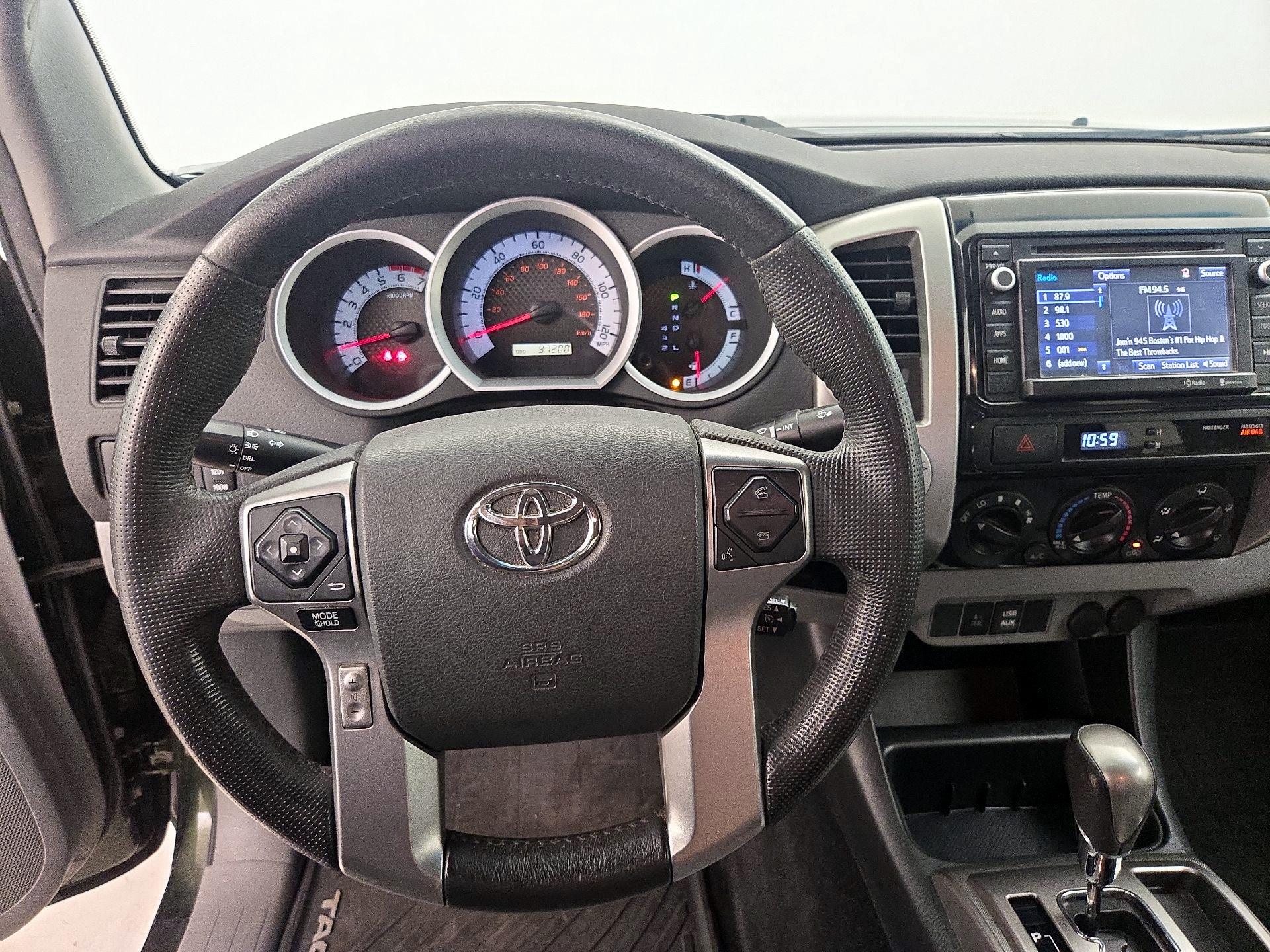 Thumbnail: 2014 Toyota Tacoma - 10