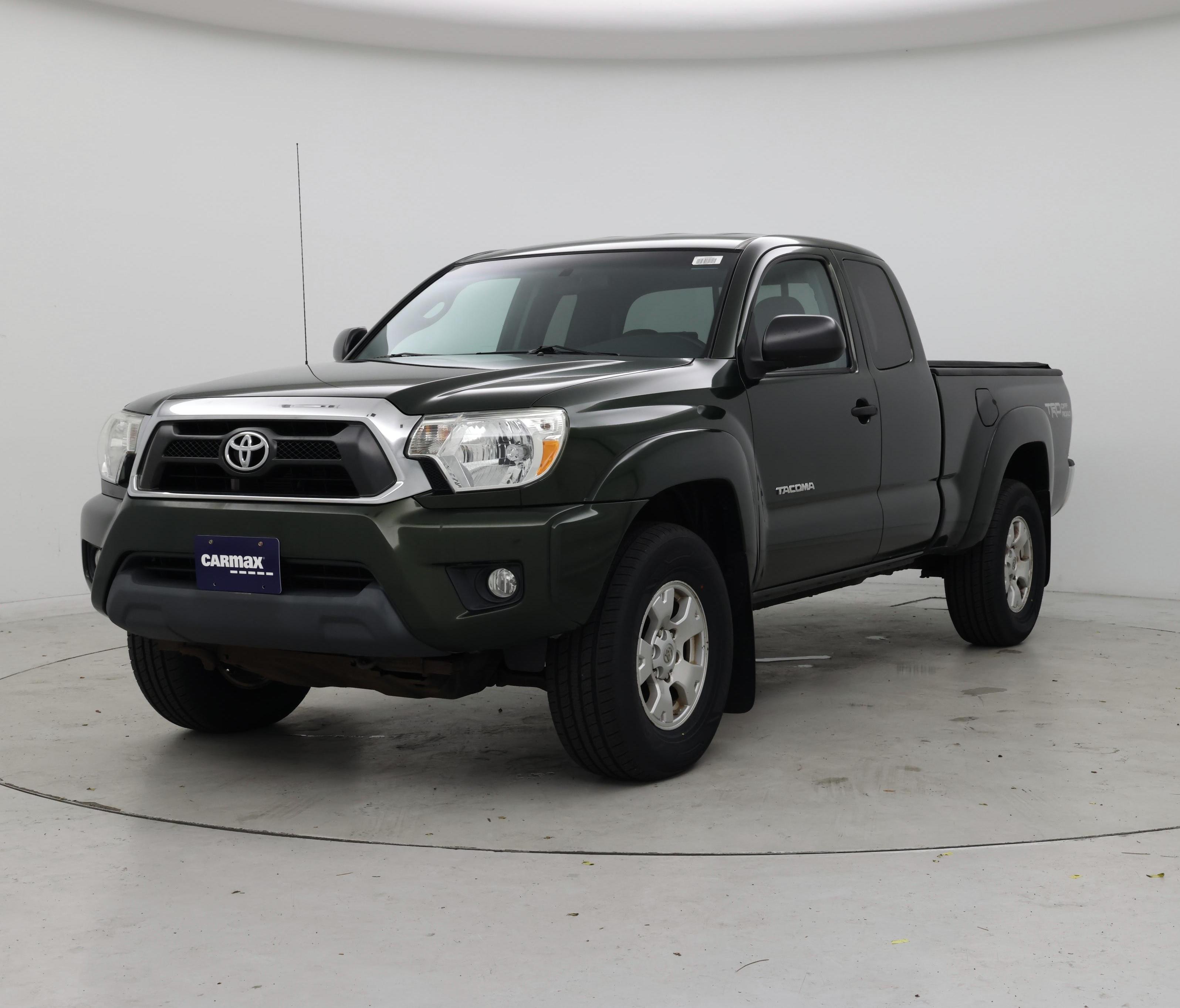 Thumbnail: 2014 Toyota Tacoma - 4