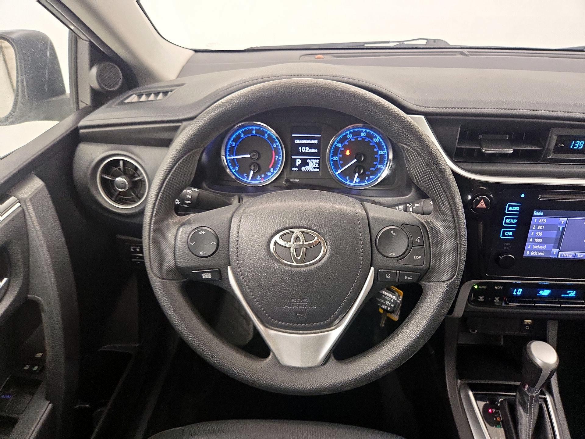 Thumbnail: 2017 Toyota Corolla - 10