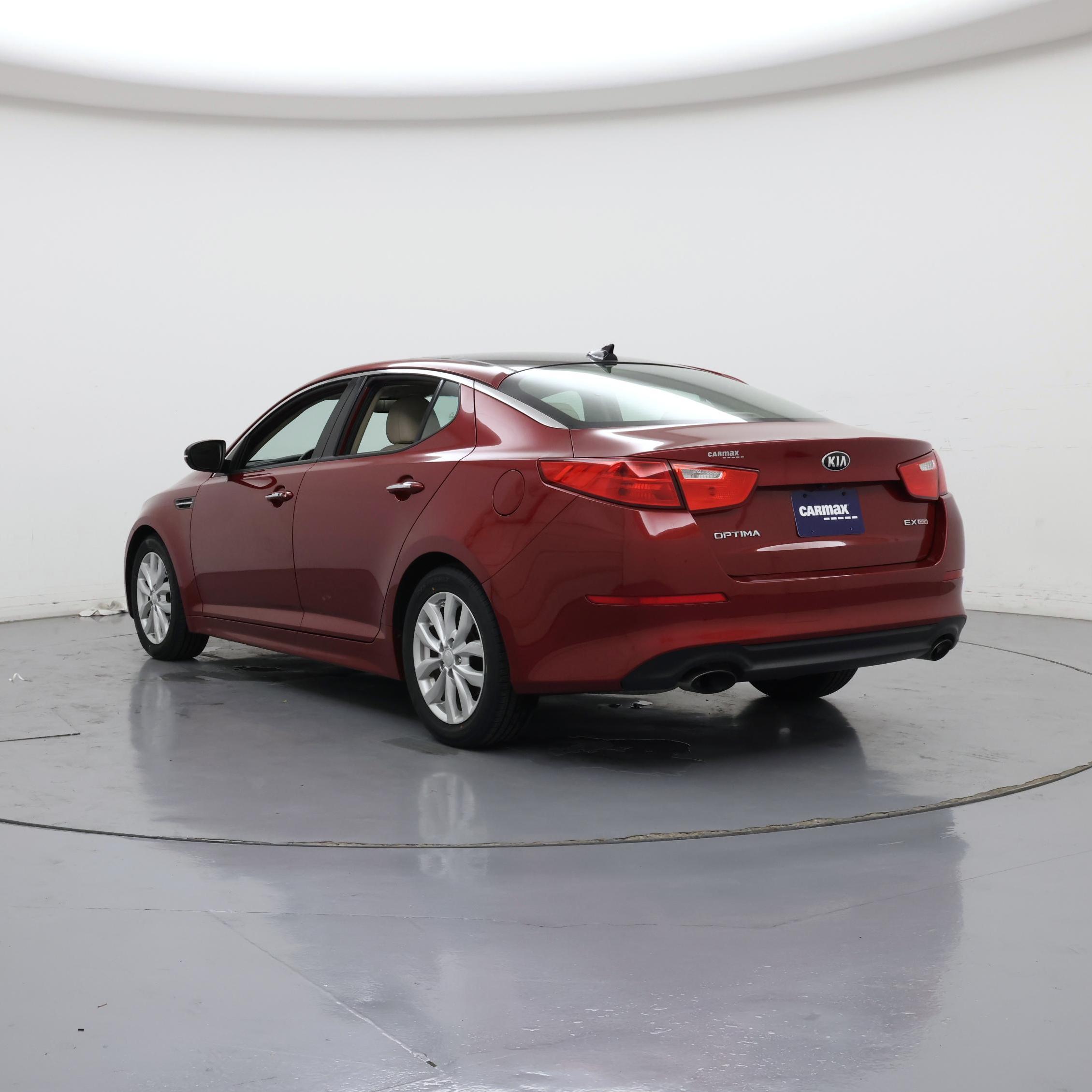 Thumbnail: 2015 Kia Optima - 2