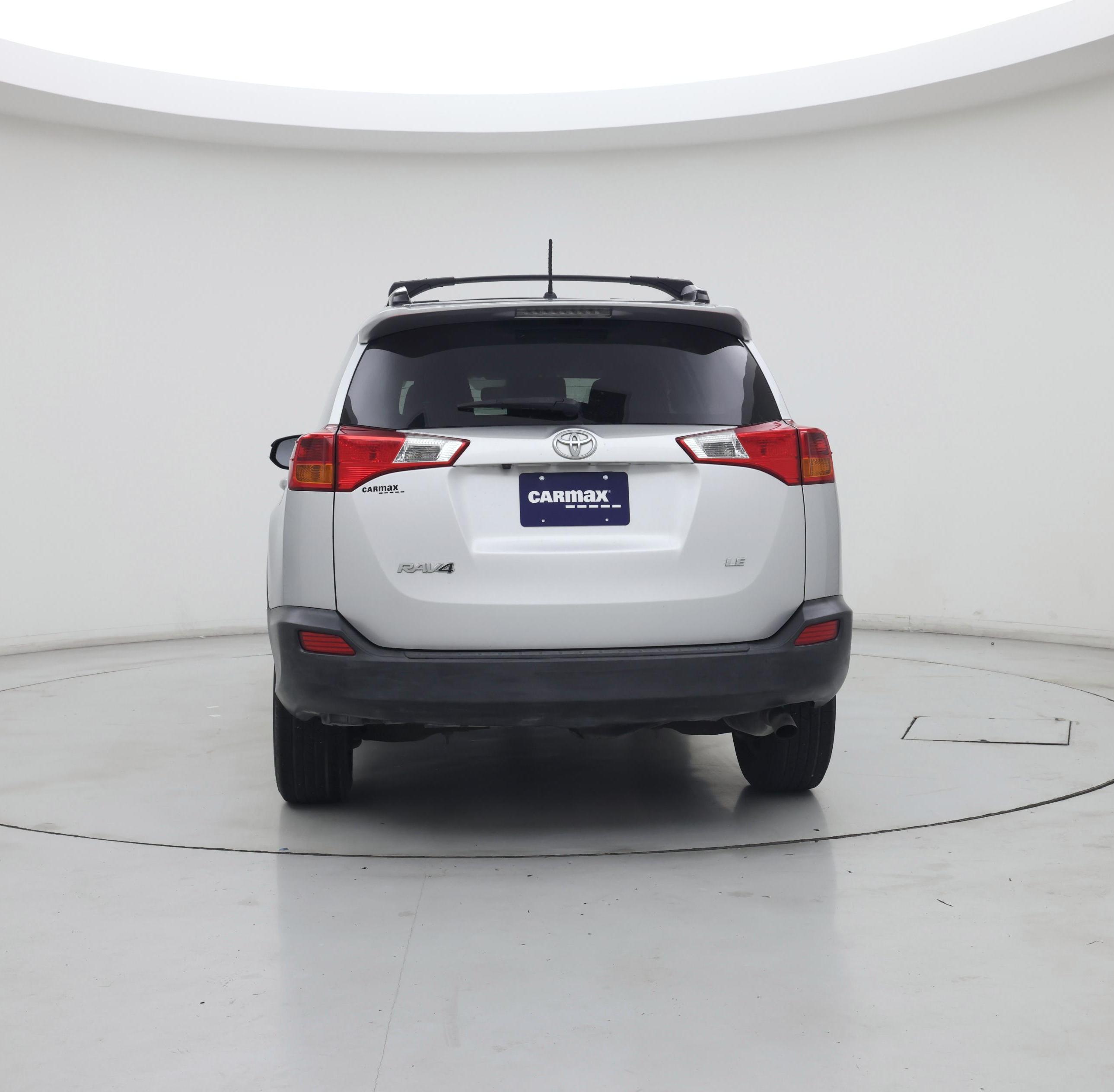 Thumbnail: 2015 Toyota RAV4 - 6