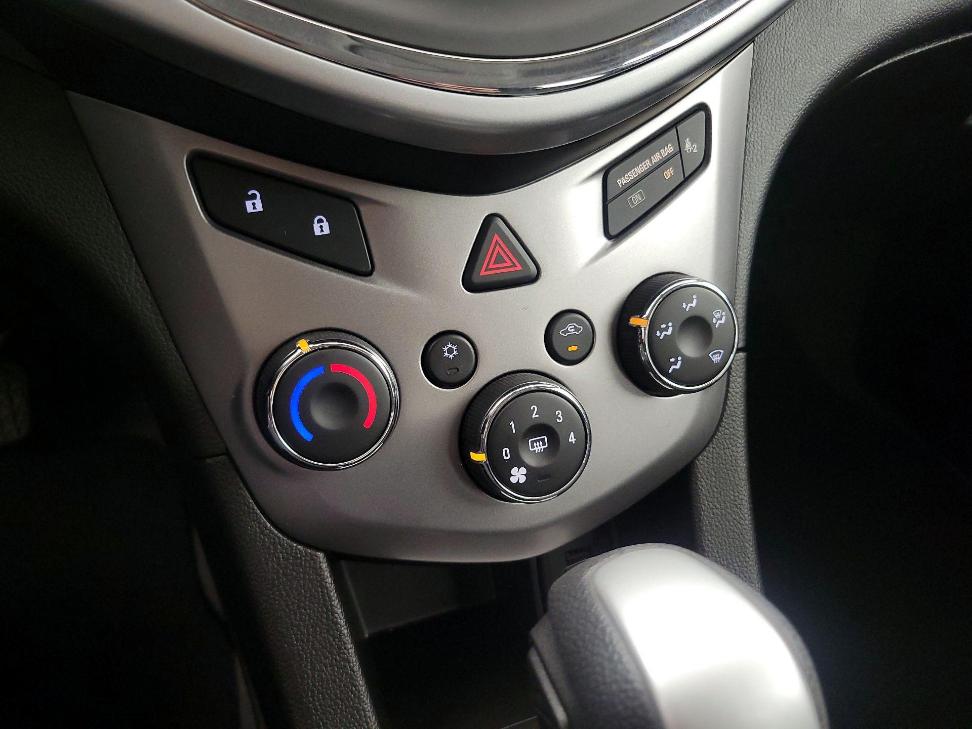 Thumbnail: 2020 Chevrolet Sonic - 16